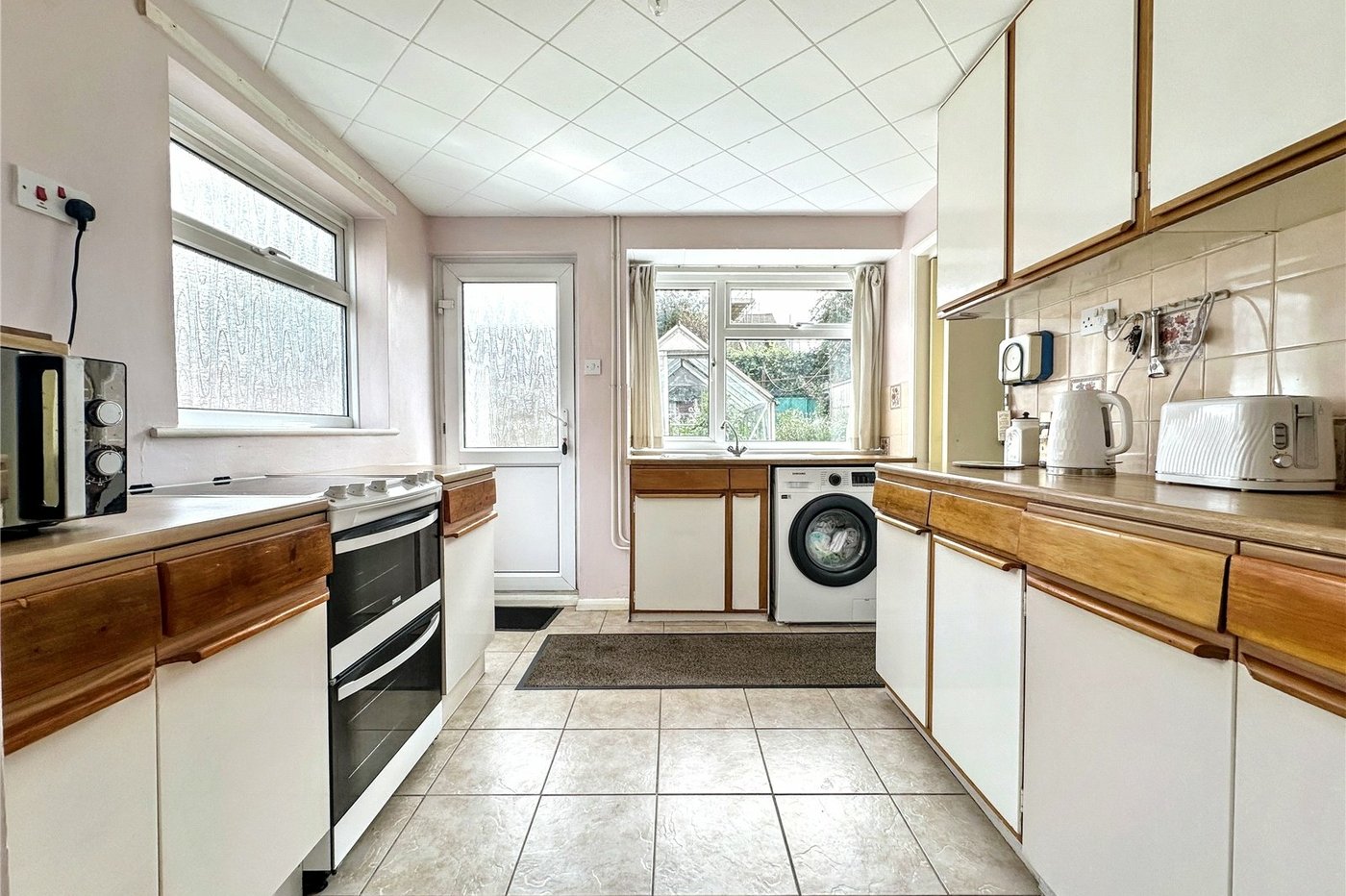 3 bedroom house for sale in Rainham | Robinson Michael & Jackson