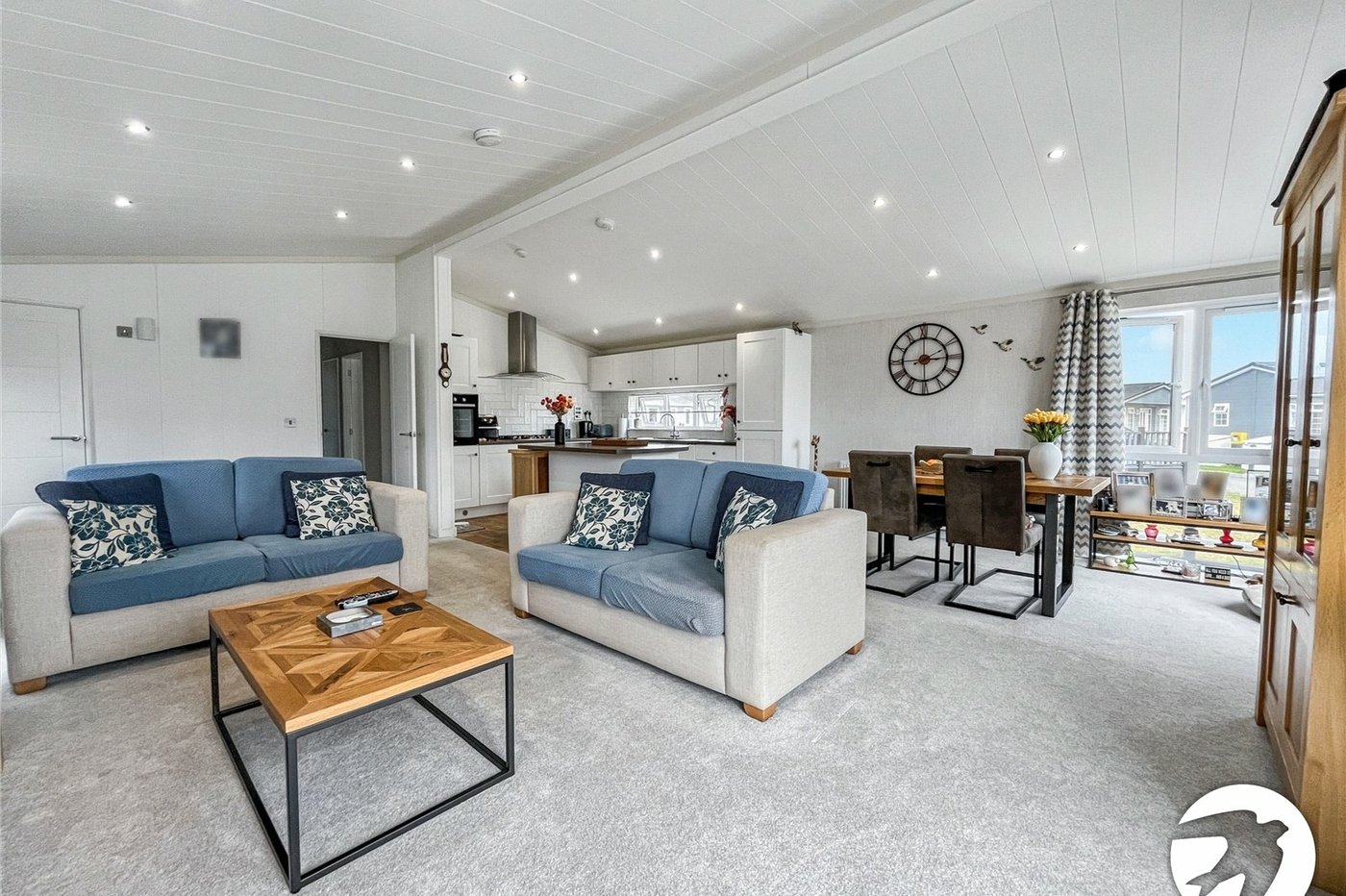 2 bedroom bungalow for sale in Hoo | Robinson Michael & Jackson