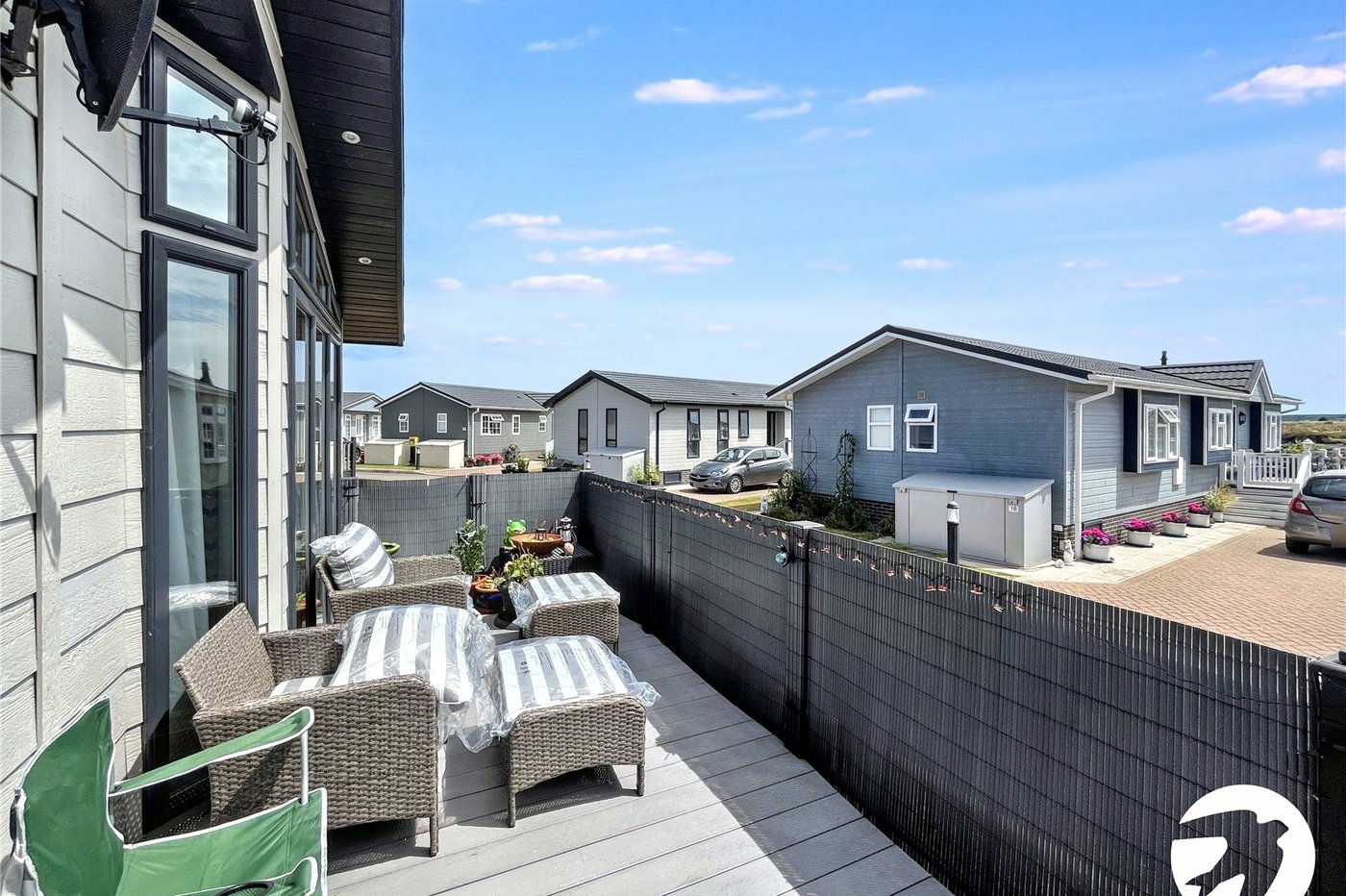 2 bedroom bungalow for sale in Hoo | Robinson Michael & Jackson