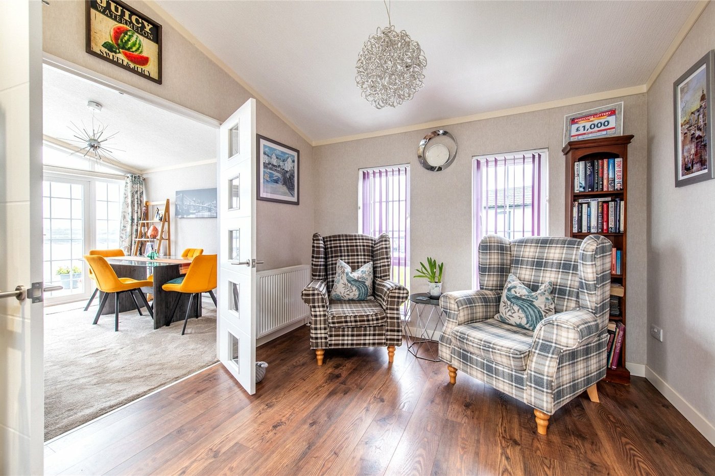 2 bedroom bungalow for sale in Hoo | Robinson Michael & Jackson