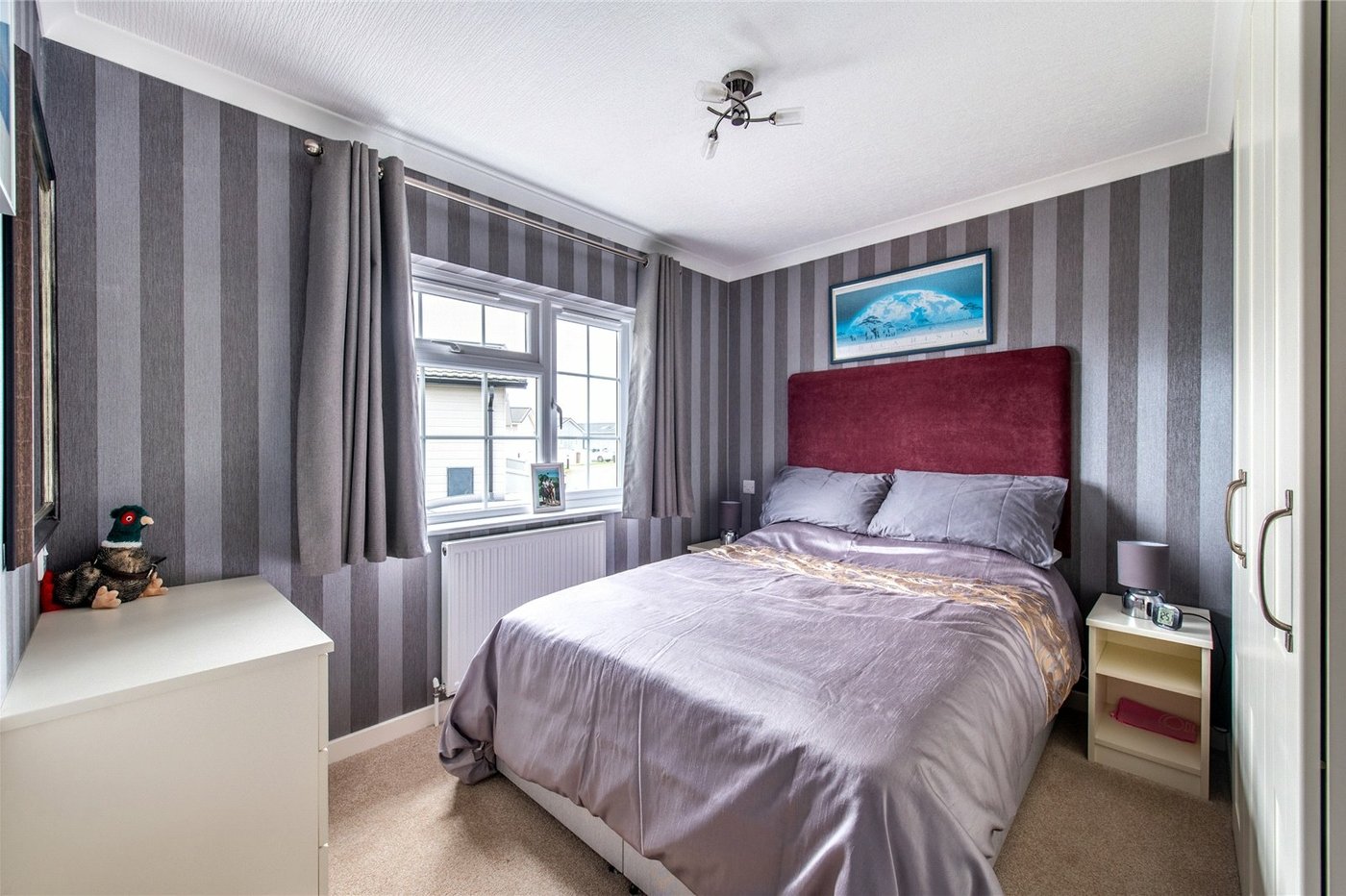 2 bedroom bungalow for sale in Hoo | Robinson Michael & Jackson