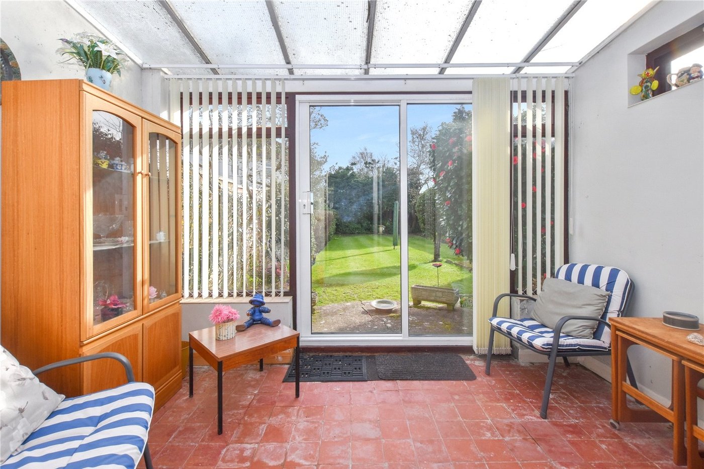 2 bedroom bungalow for sale in Bexleyheath | Robinson Jackson