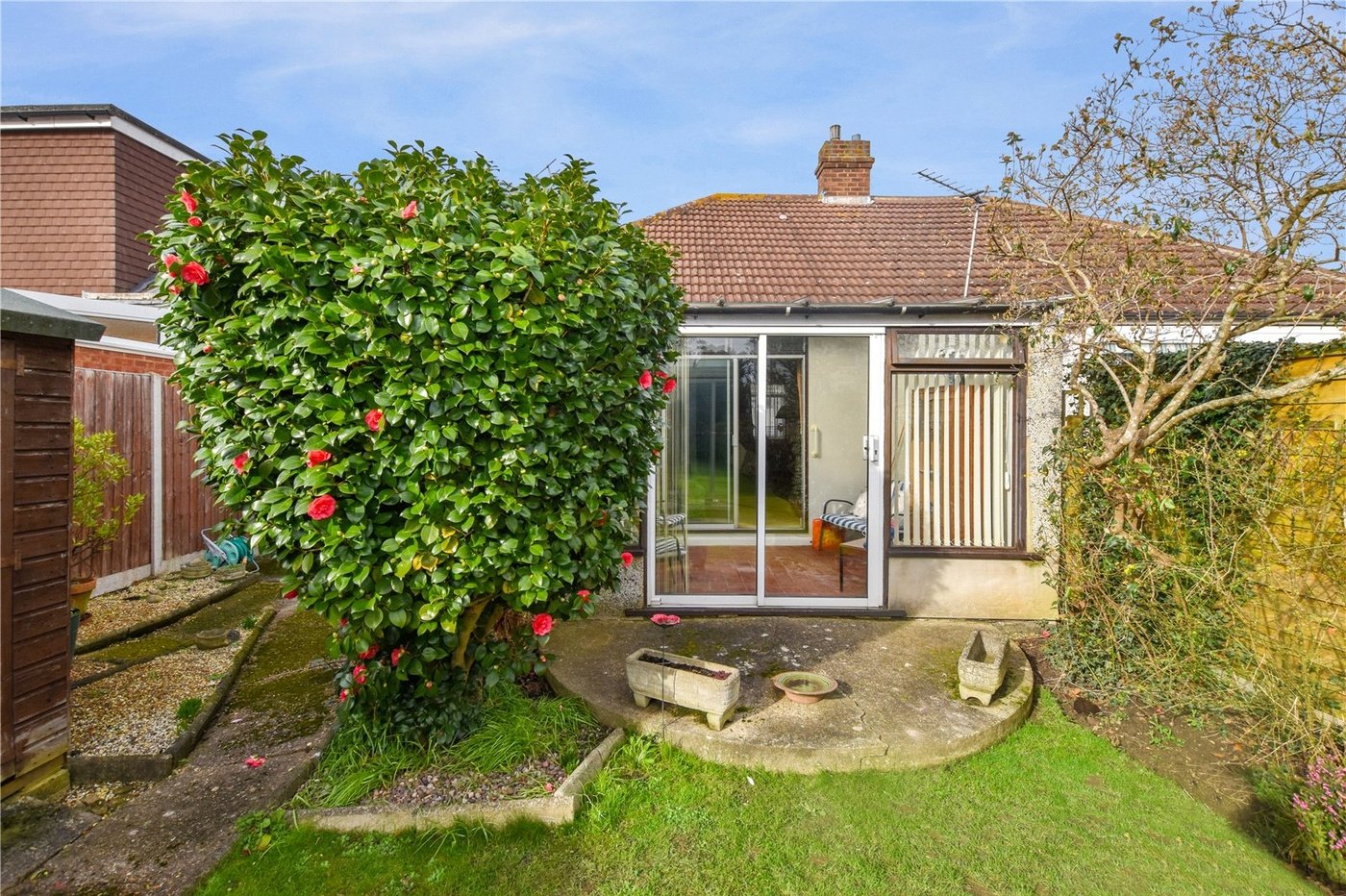 2 bedroom bungalow for sale in Bexleyheath | Robinson Jackson