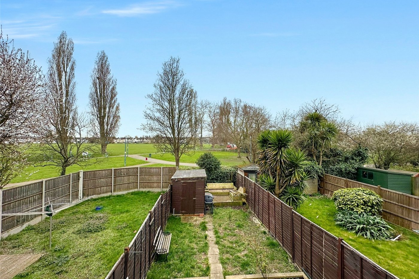 3 bedroom property for sale in Swanscombe | Robinson Jackson