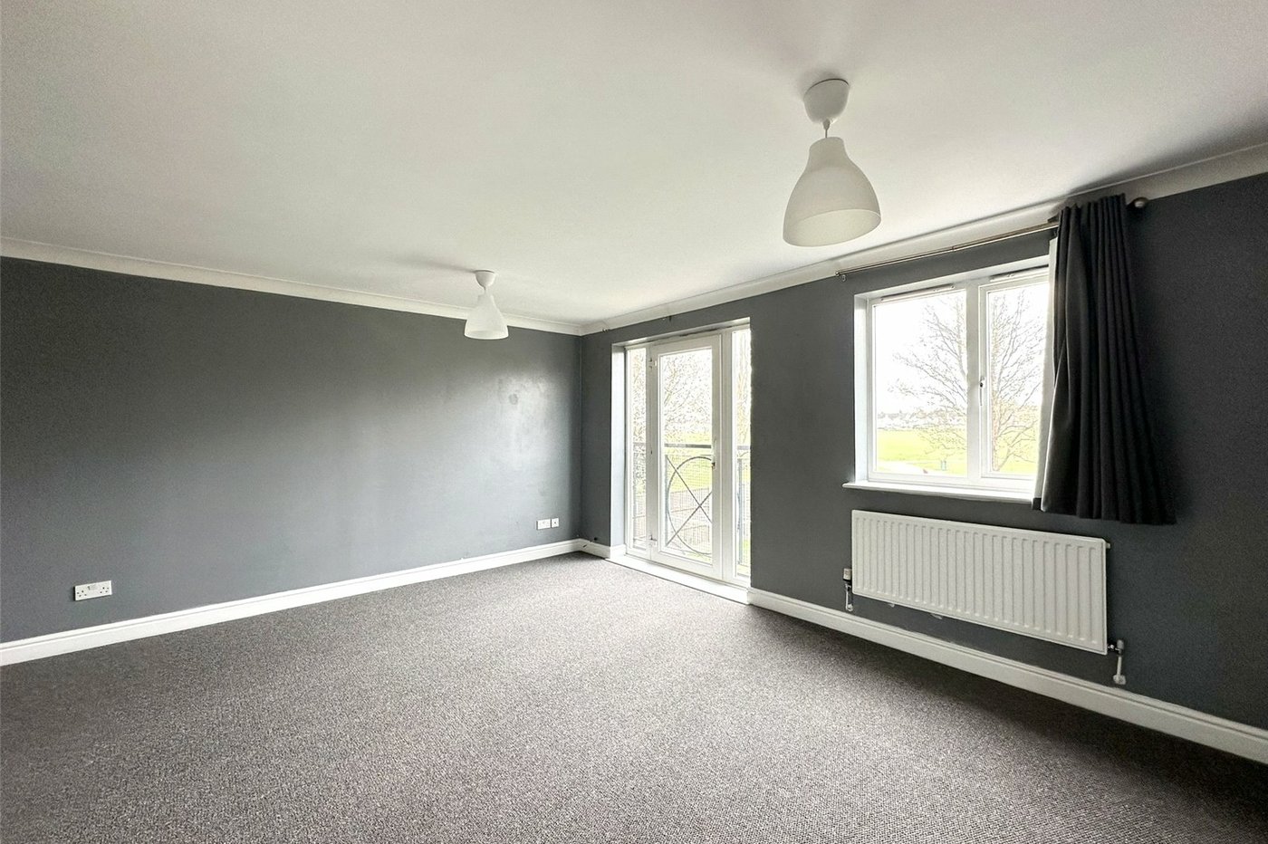 3 bedroom property for sale in Swanscombe | Robinson Jackson