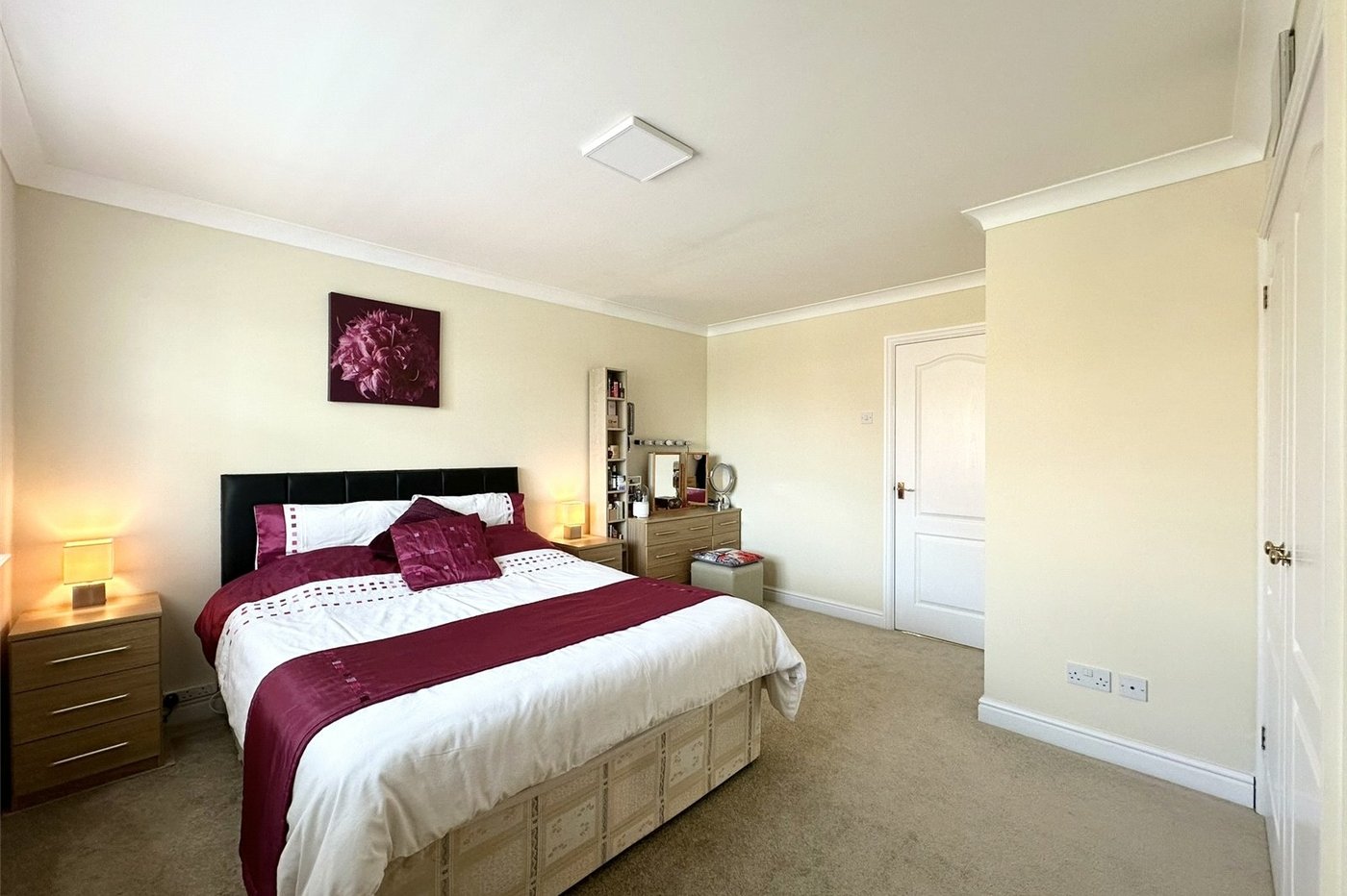 3 bedroom house for sale in Swanscombe | Robinson Jackson