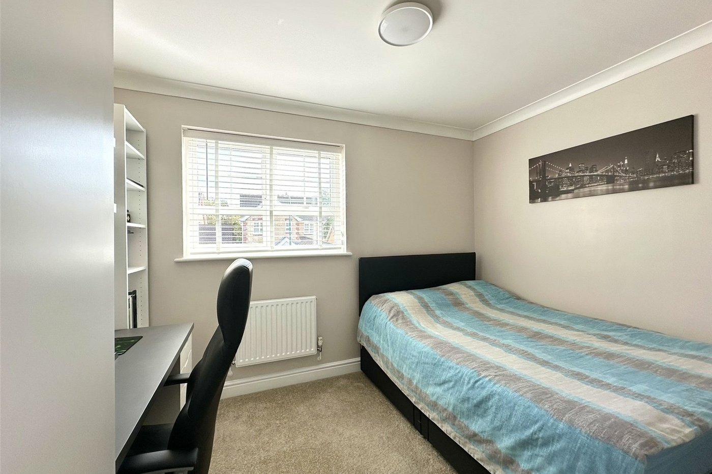 3 bedroom house for sale in Swanscombe | Robinson Jackson