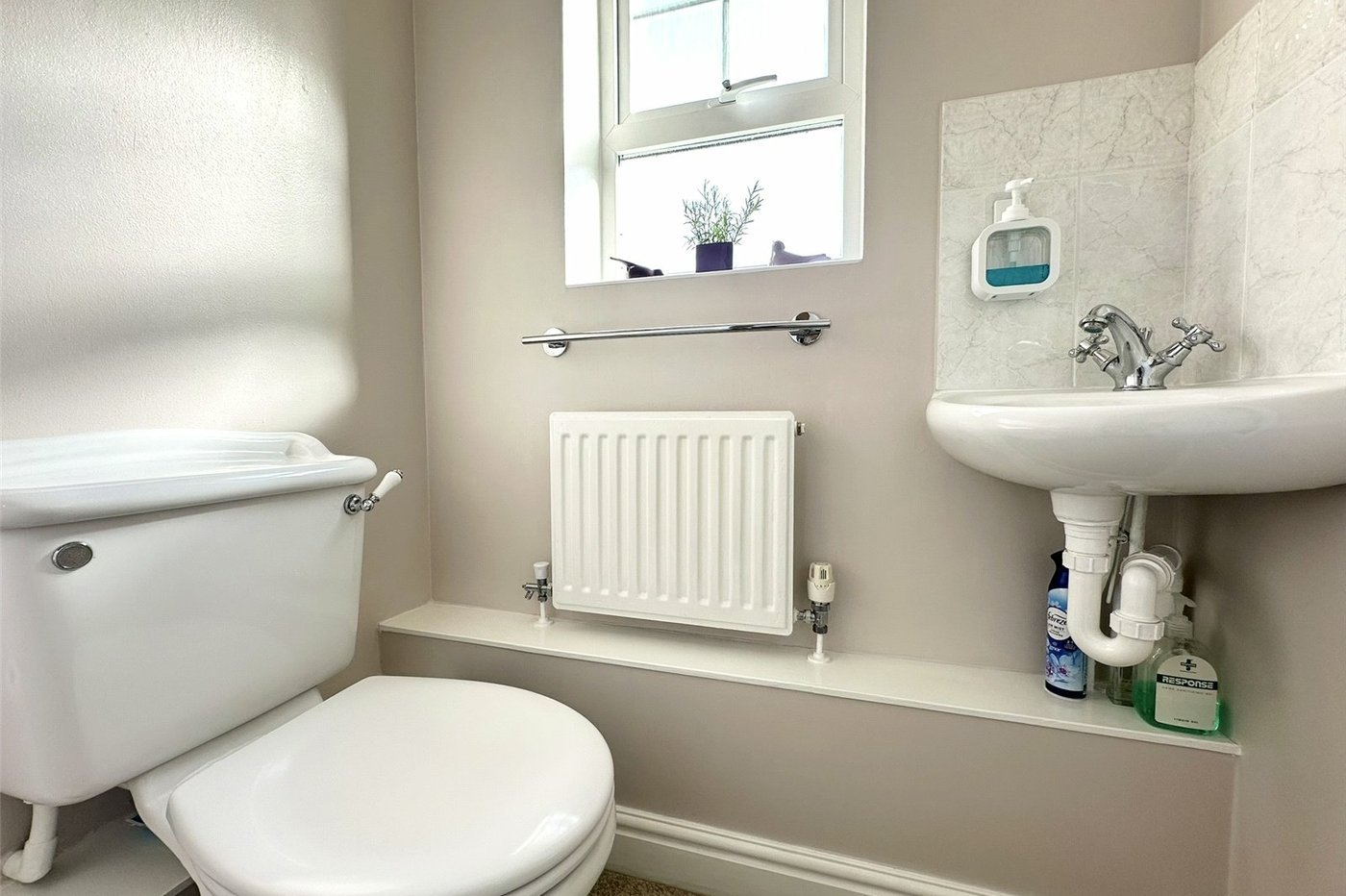 3 bedroom house for sale in Swanscombe | Robinson Jackson