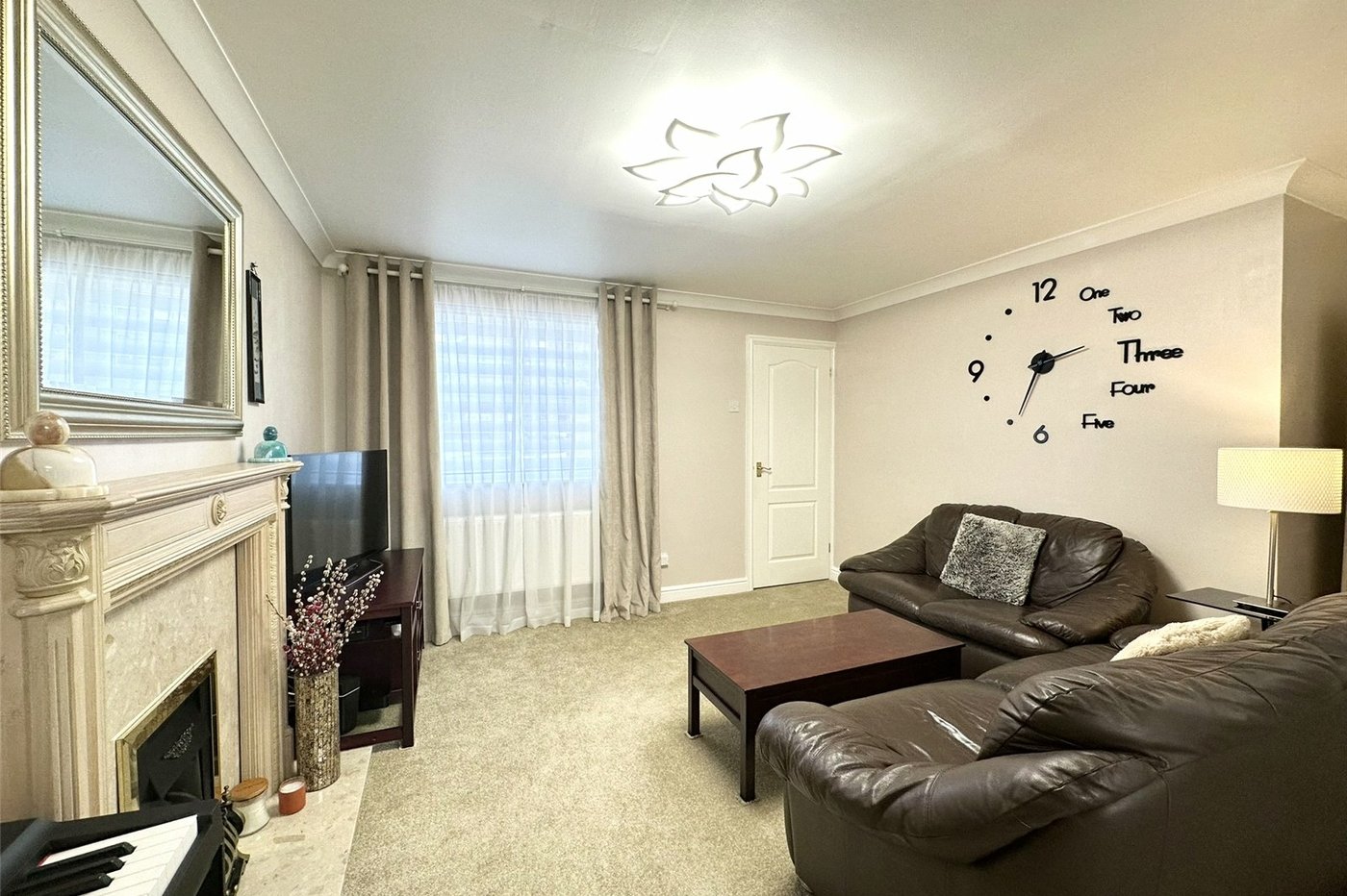 3 bedroom house for sale in Swanscombe | Robinson Jackson