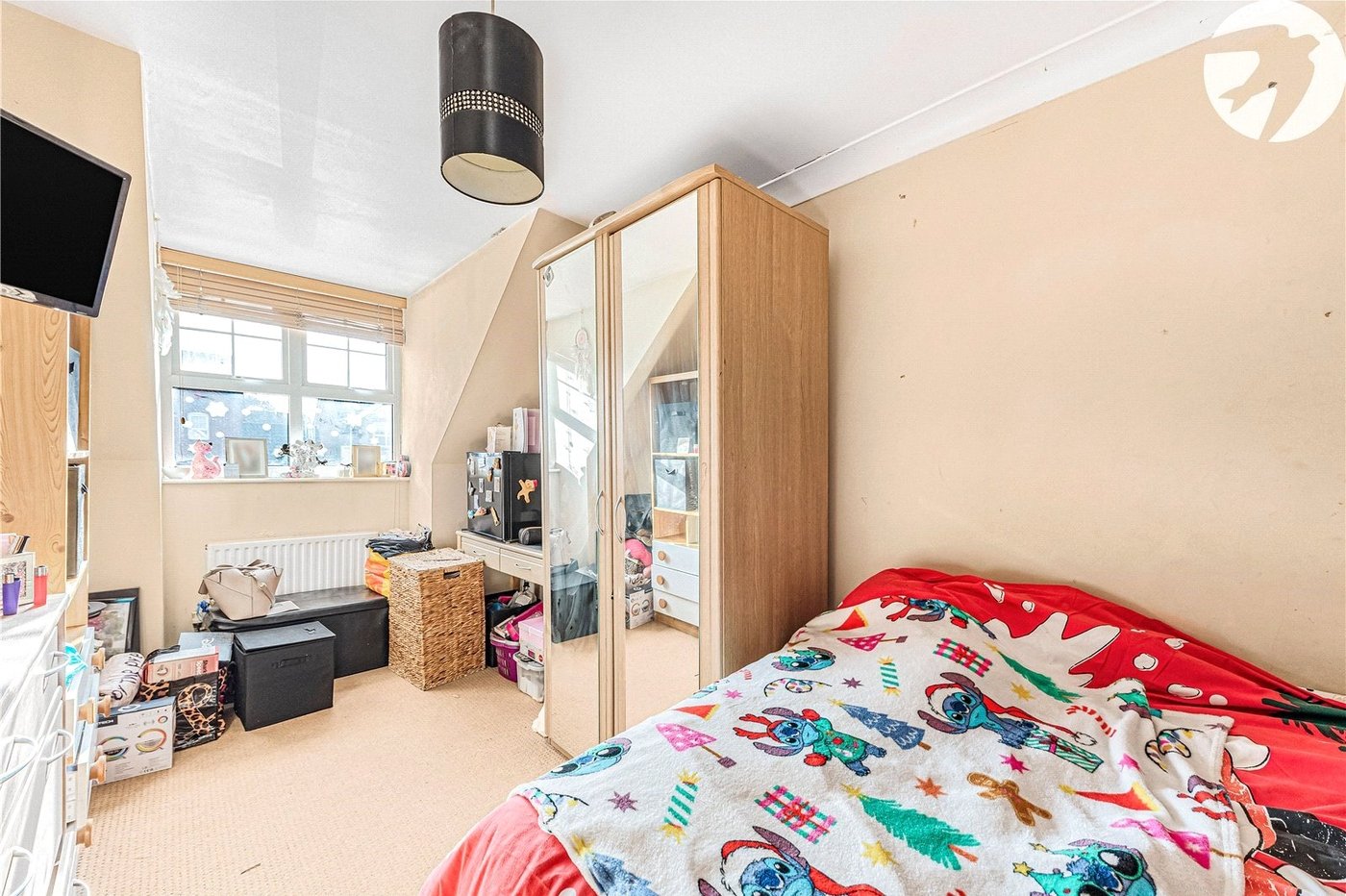 4 bedroom house for sale in Swanscombe | Robinson Jackson