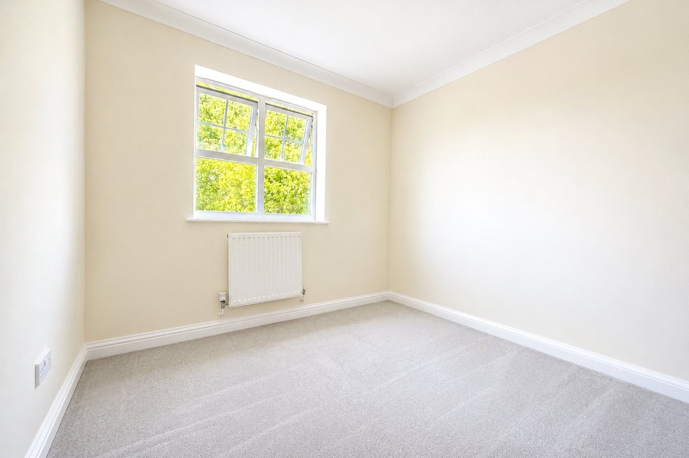 4 bedroom house for sale in Swanscombe | Robinson Jackson