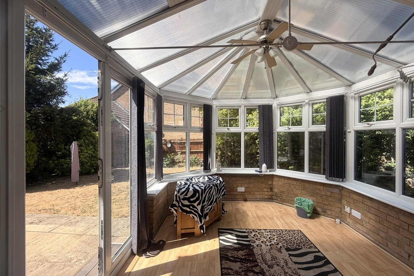 4 bedroom house for sale in Swanscombe | Robinson Jackson
