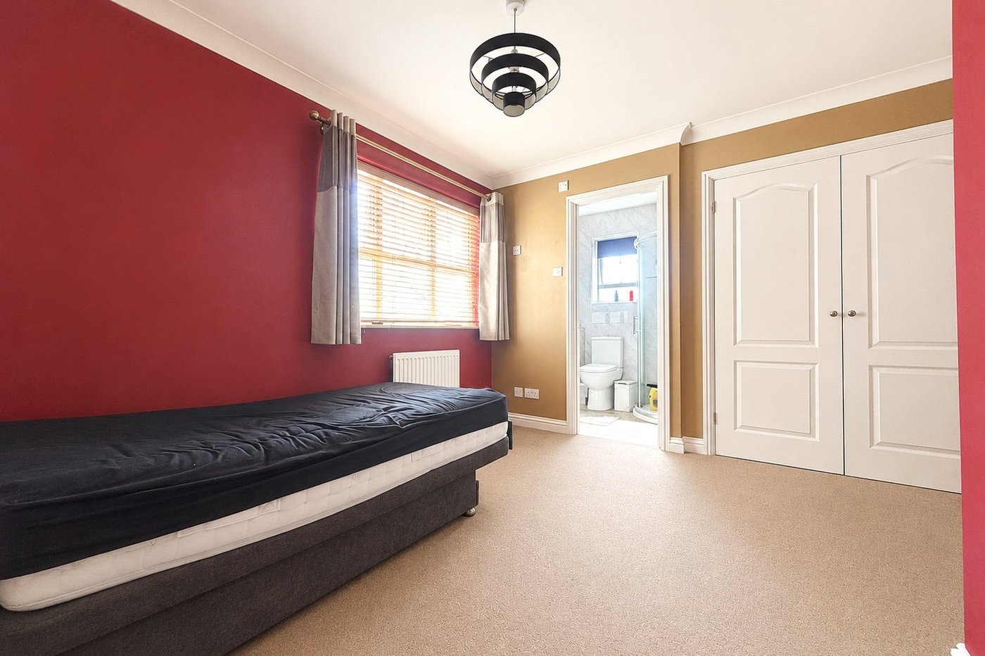 4 bedroom house for sale in Swanscombe | Robinson Jackson