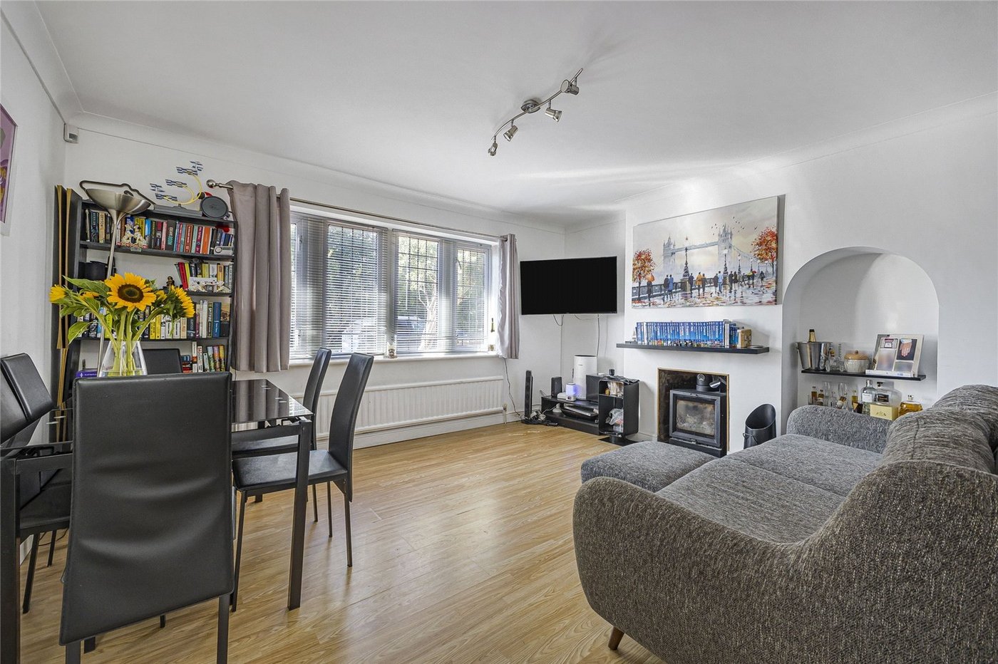 3 bedroom house for sale in Rochester | Robinson Michael & Jackson