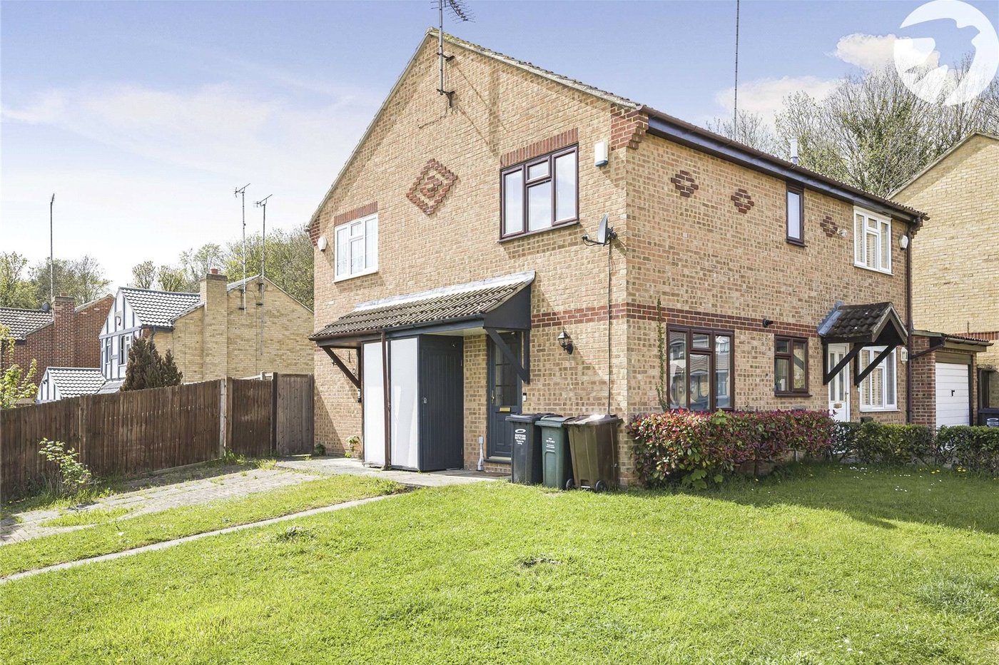 1 bedroom house for sale in Greenhithe | Robinson Jackson