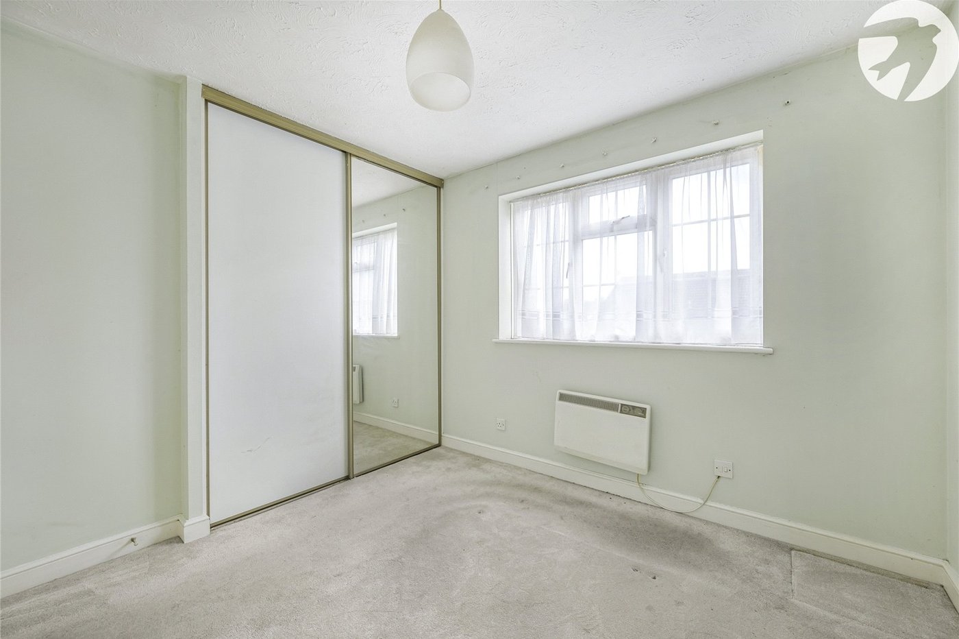 1 bedroom house for sale in Greenhithe | Robinson Jackson