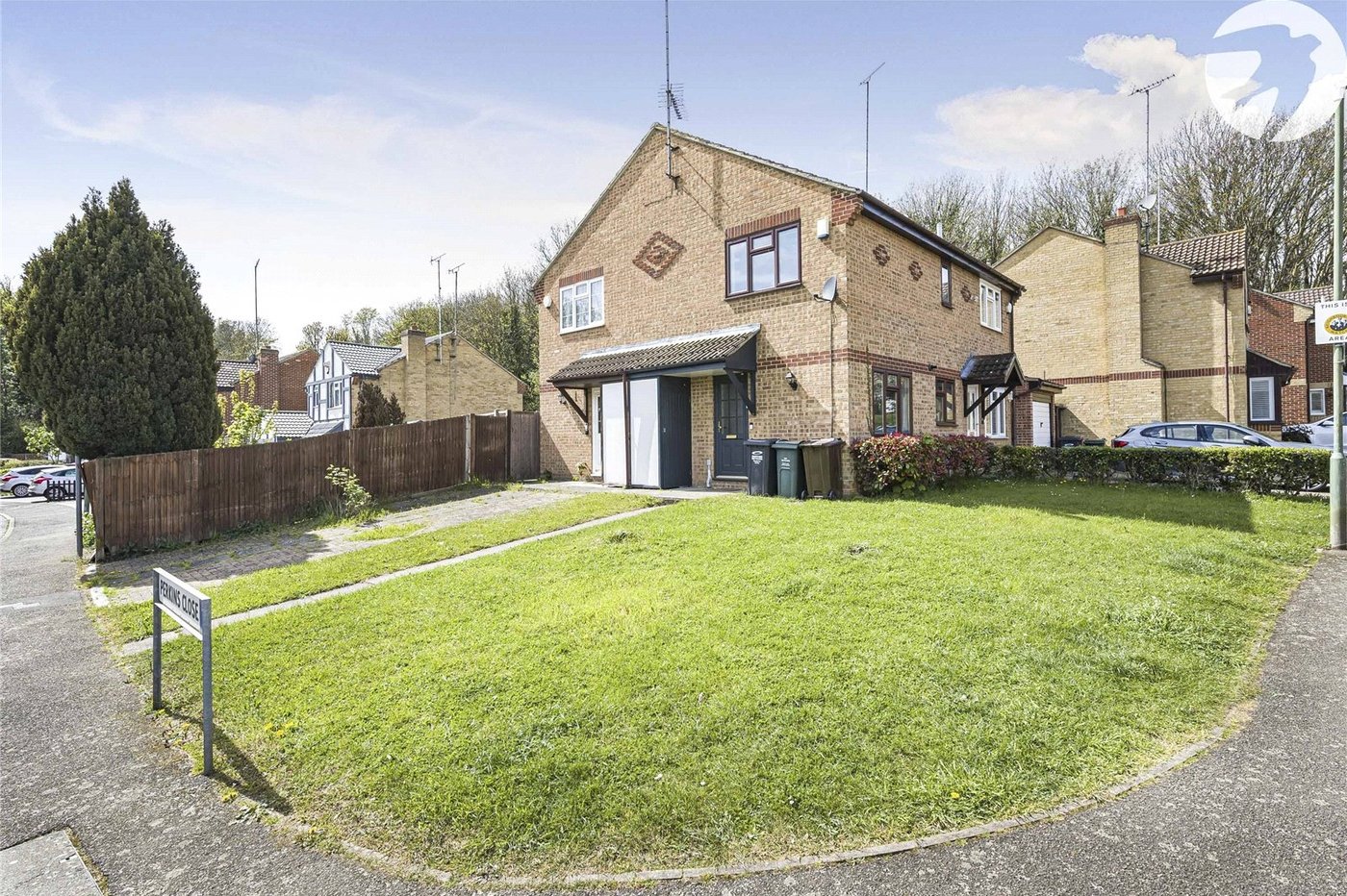 1 bedroom house for sale in Greenhithe | Robinson Jackson