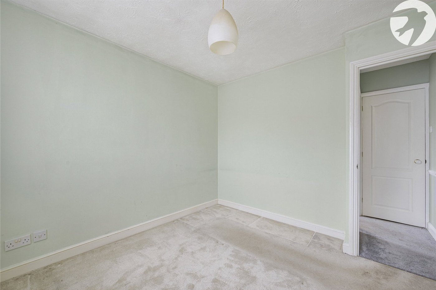 1 bedroom house for sale in Greenhithe | Robinson Jackson