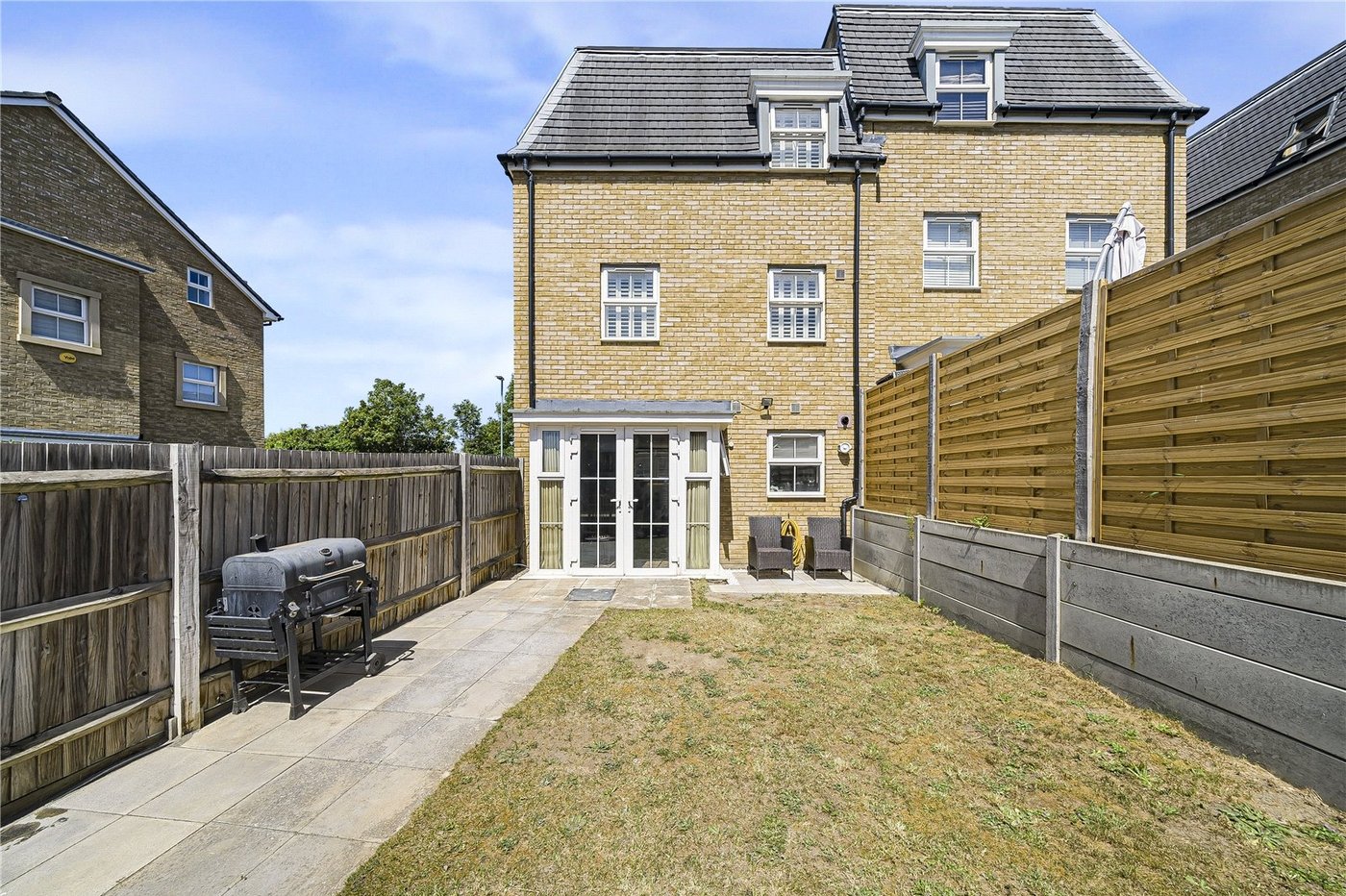 4 bedroom house for sale in Dartford | Robinson Jackson