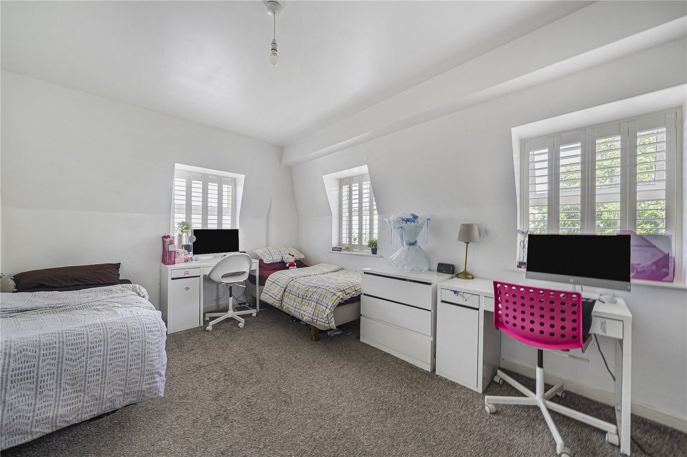 4 bedroom house for sale in Dartford | Robinson Jackson