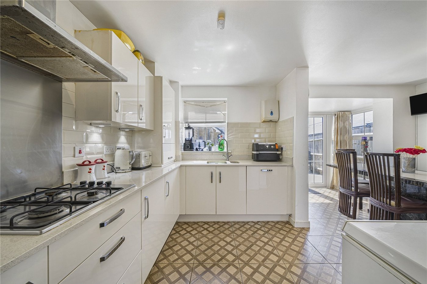 4 bedroom house for sale in Dartford | Robinson Jackson
