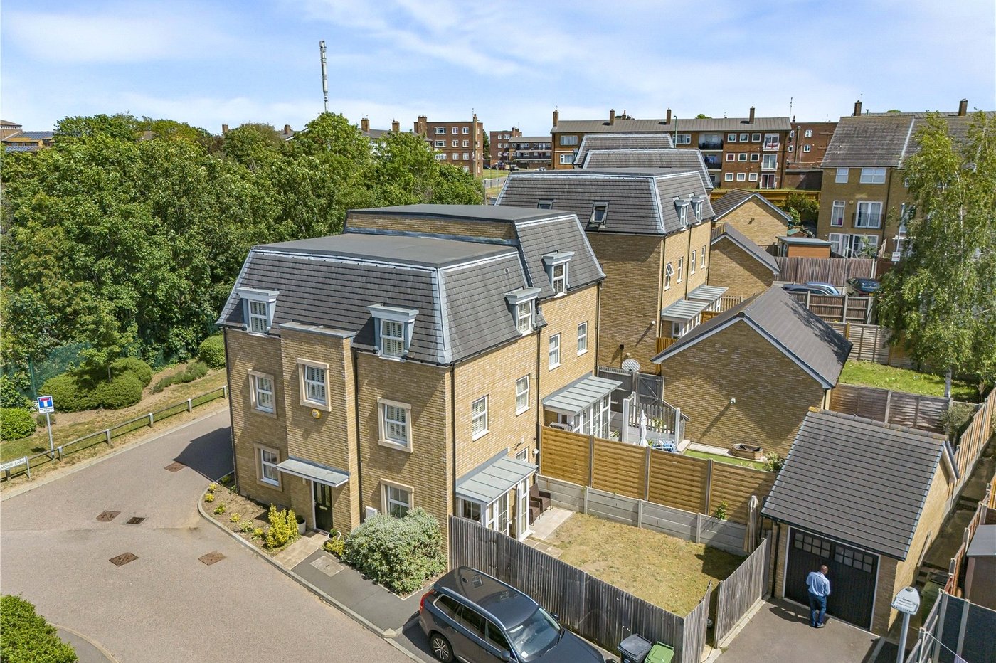 4 bedroom house for sale in Dartford | Robinson Jackson