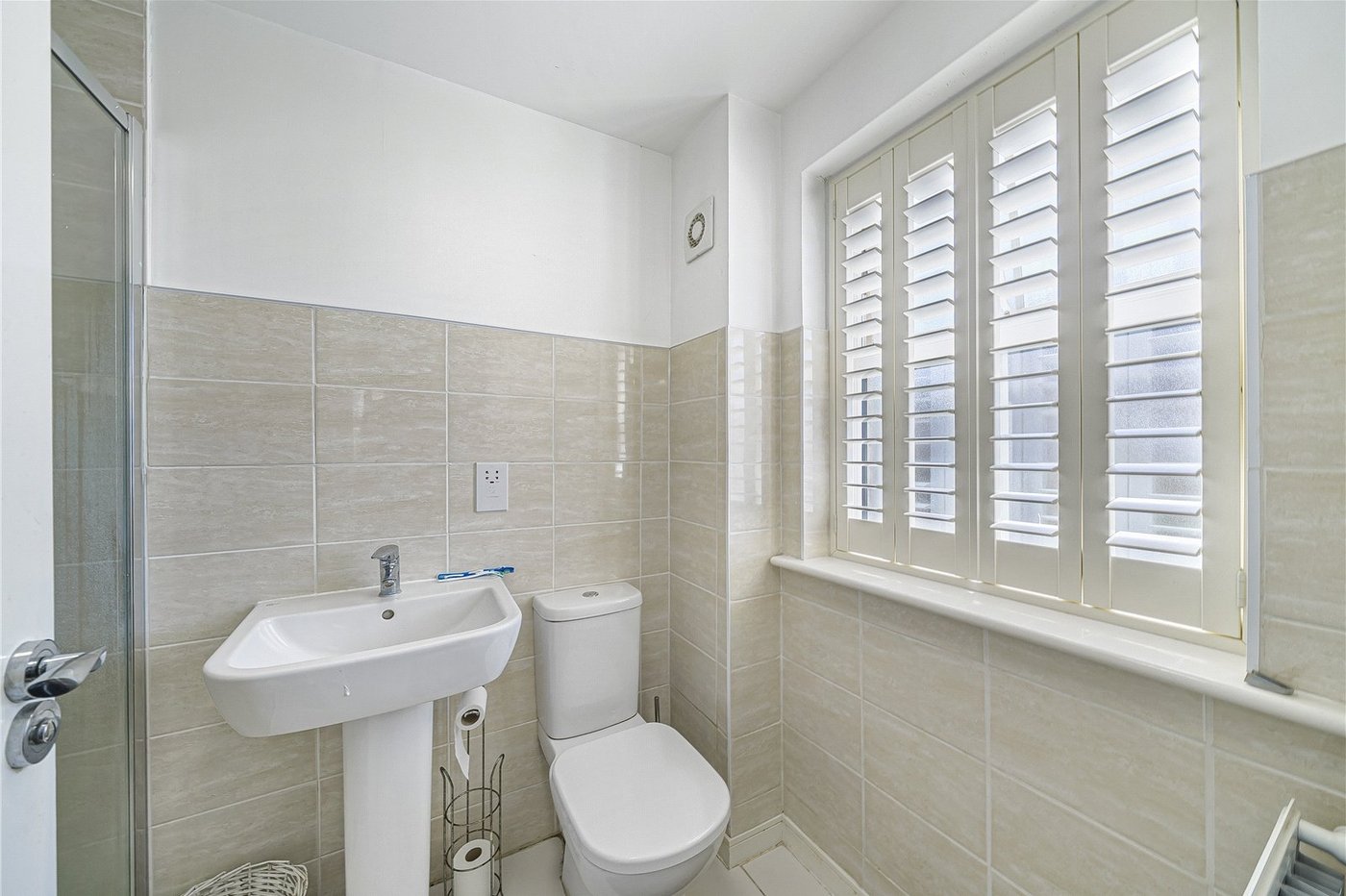 4 bedroom house for sale in Dartford | Robinson Jackson