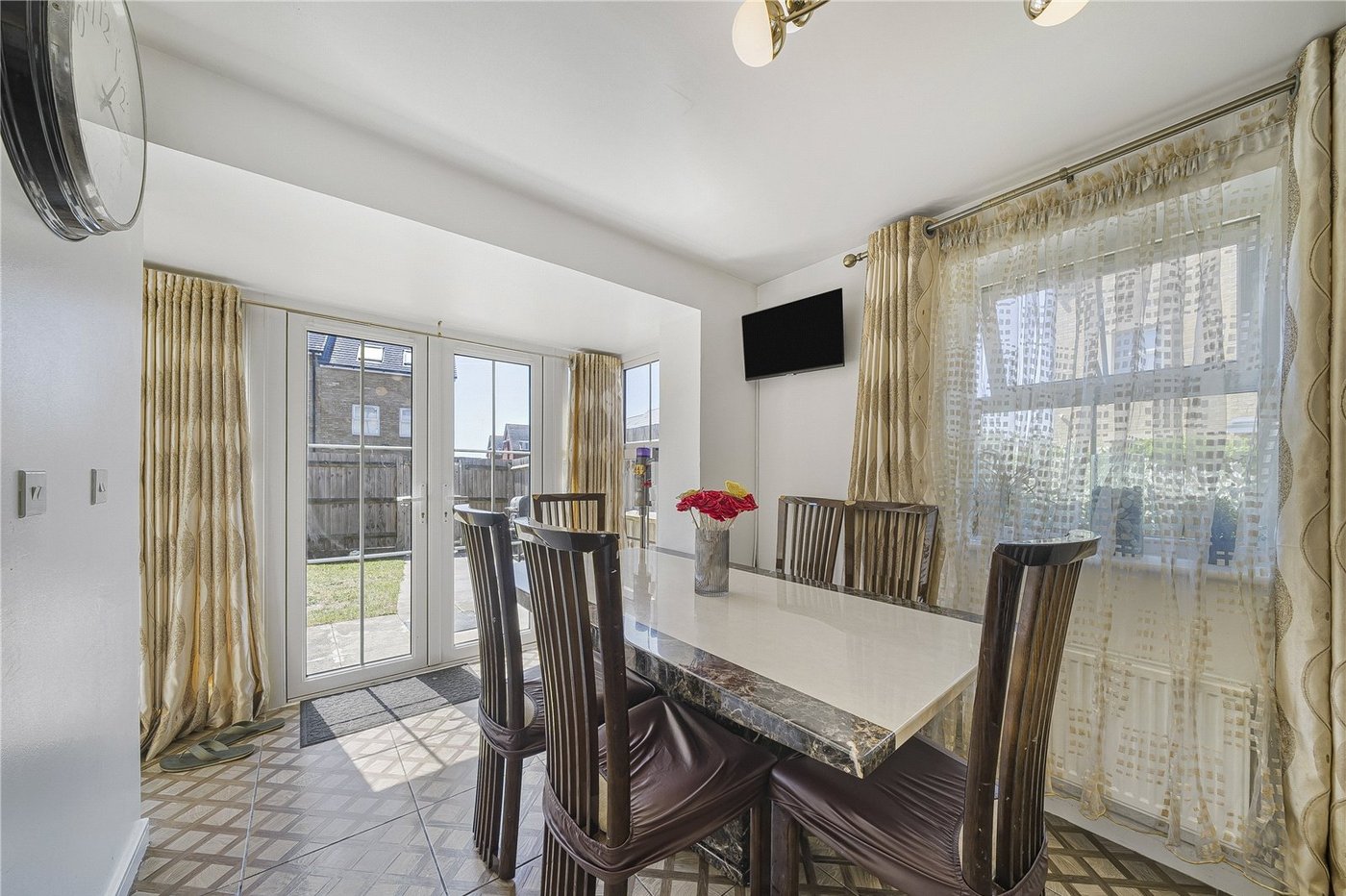 4 bedroom house for sale in Dartford | Robinson Jackson
