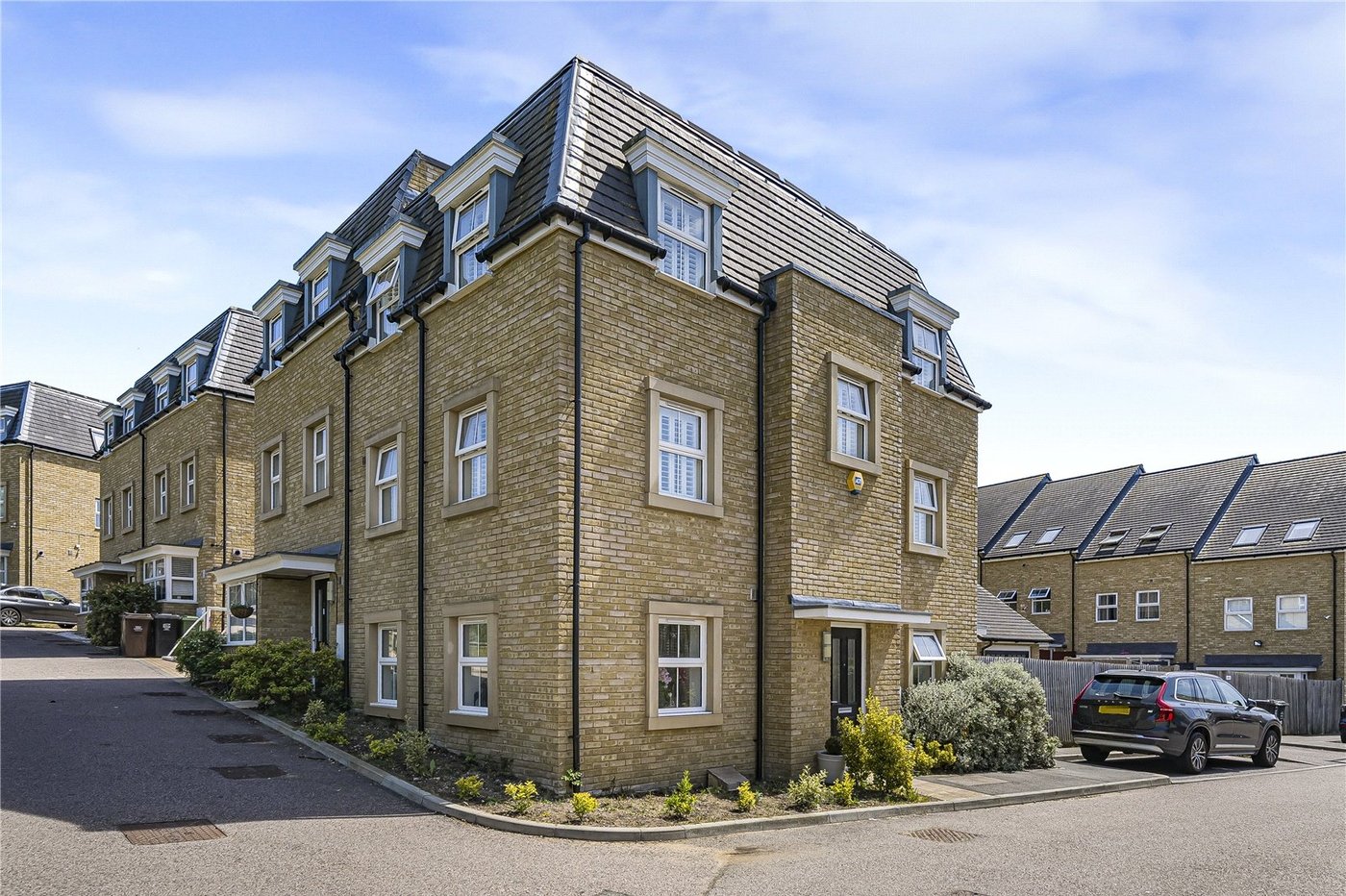 4 bedroom house for sale in Dartford | Robinson Jackson