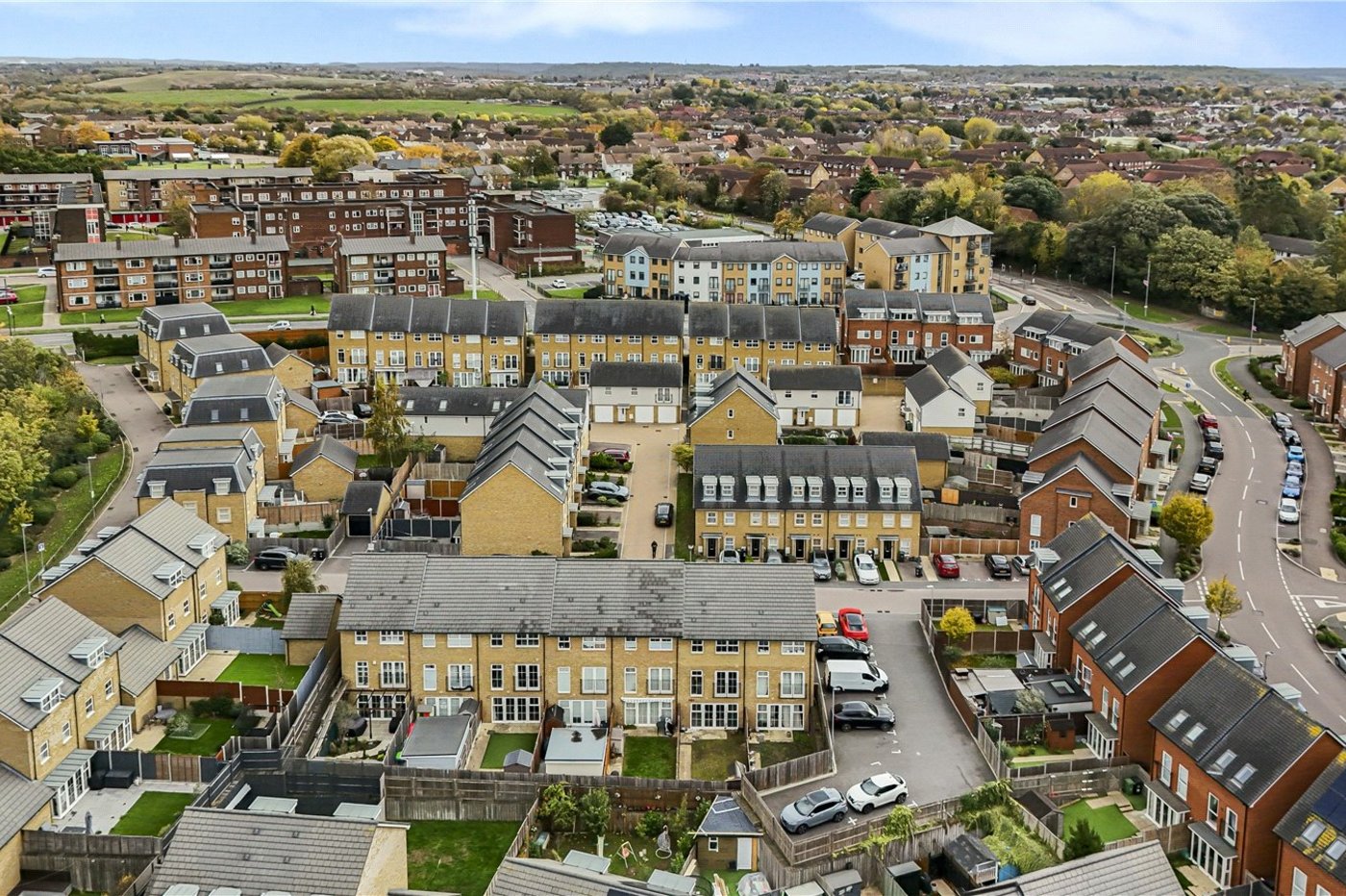 4 bedroom house for sale in Phoenix Quarter | Robinson Jackson