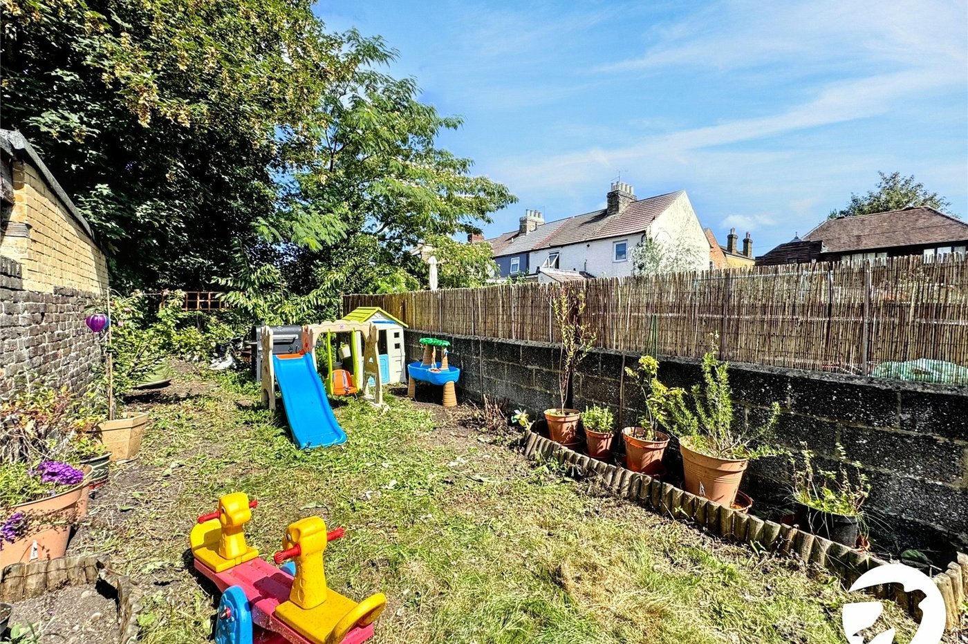 2 bedroom house for sale in Maidstone | Robinson Michael & Jackson