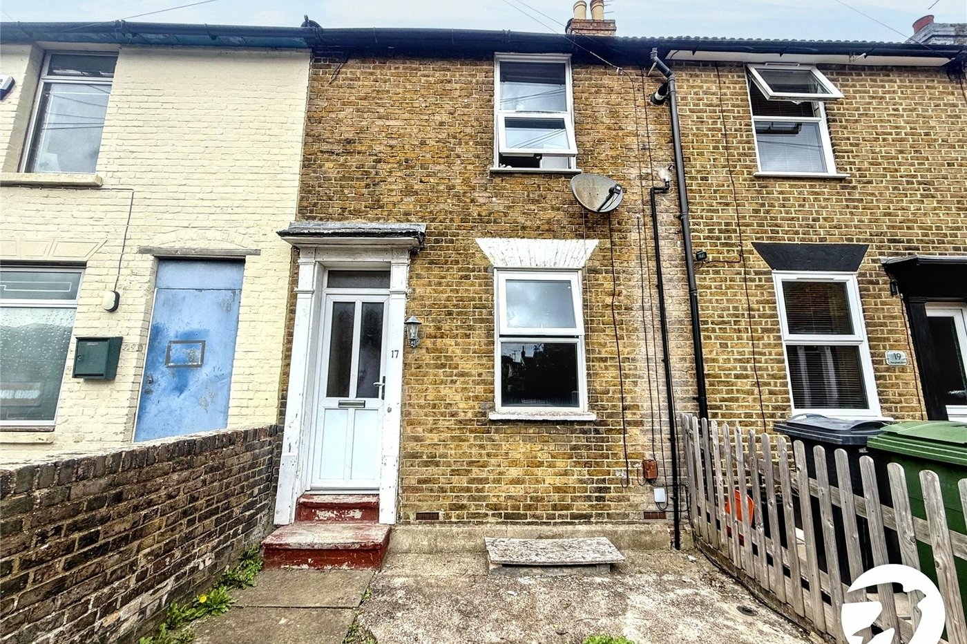 2 bedroom house for sale in Maidstone | Robinson Michael & Jackson