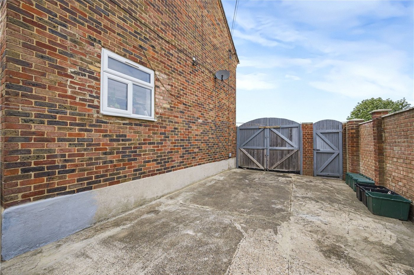 3 bedroom house for sale in Orpington | Robinson Jackson