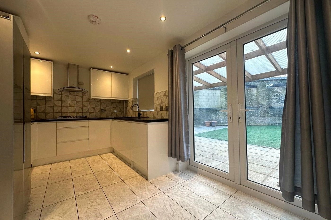 3 bedroom house for sale in Plumstead | Robinson Jackson