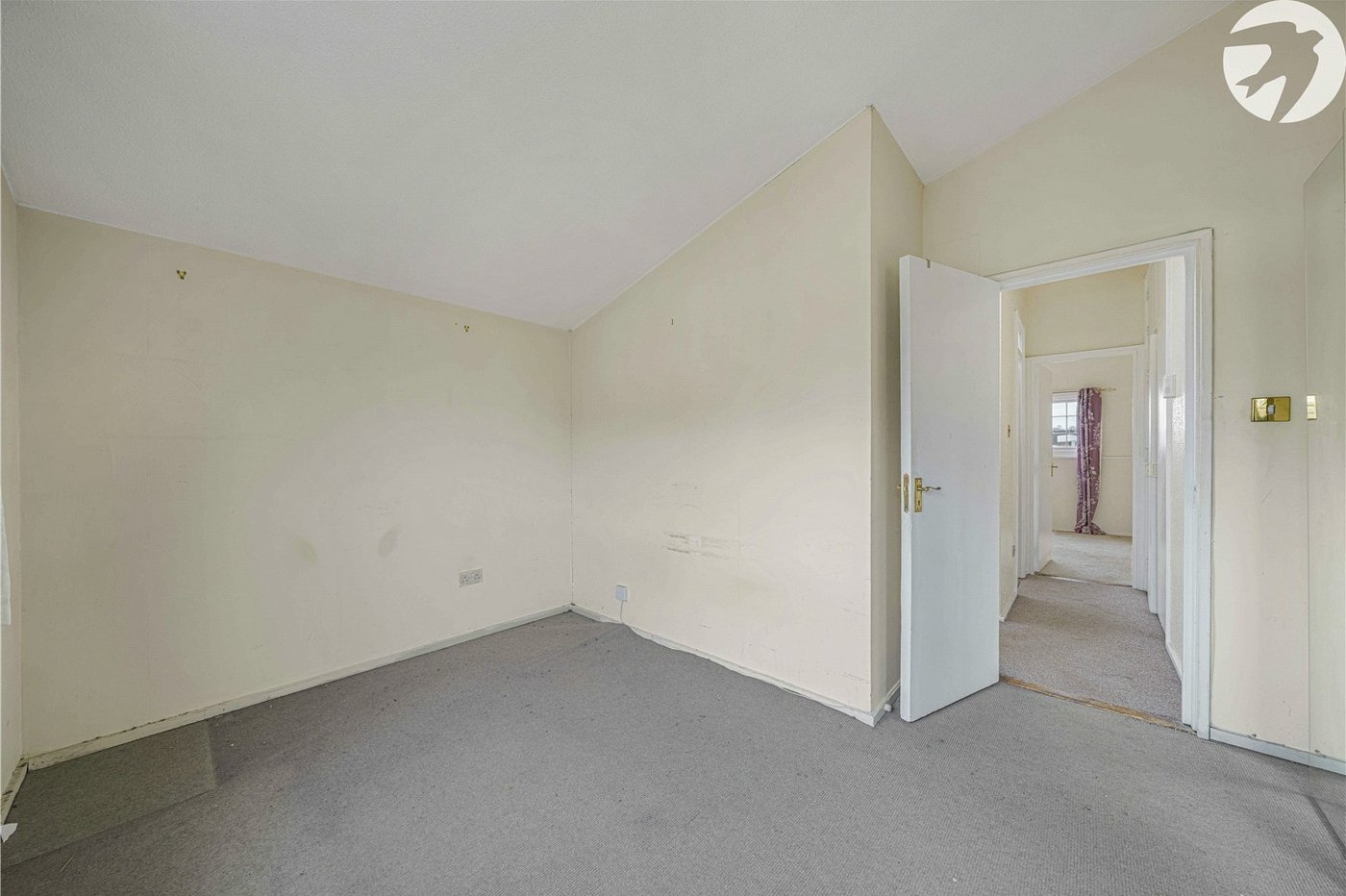 3 bedroom property for sale in Dartford | Robinson Jackson