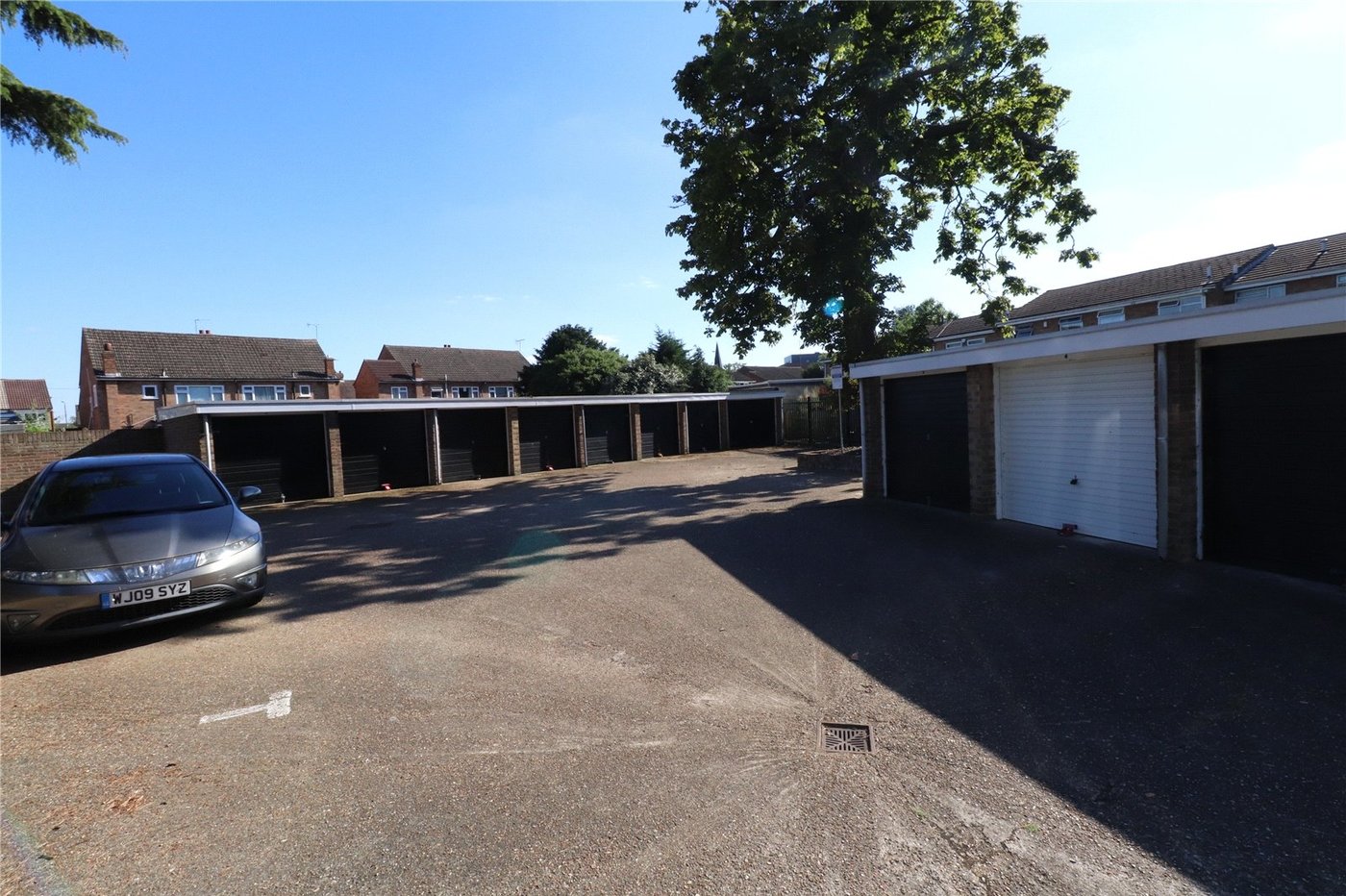 2 bedroom property for sale in Belvedere | Robinson Jackson