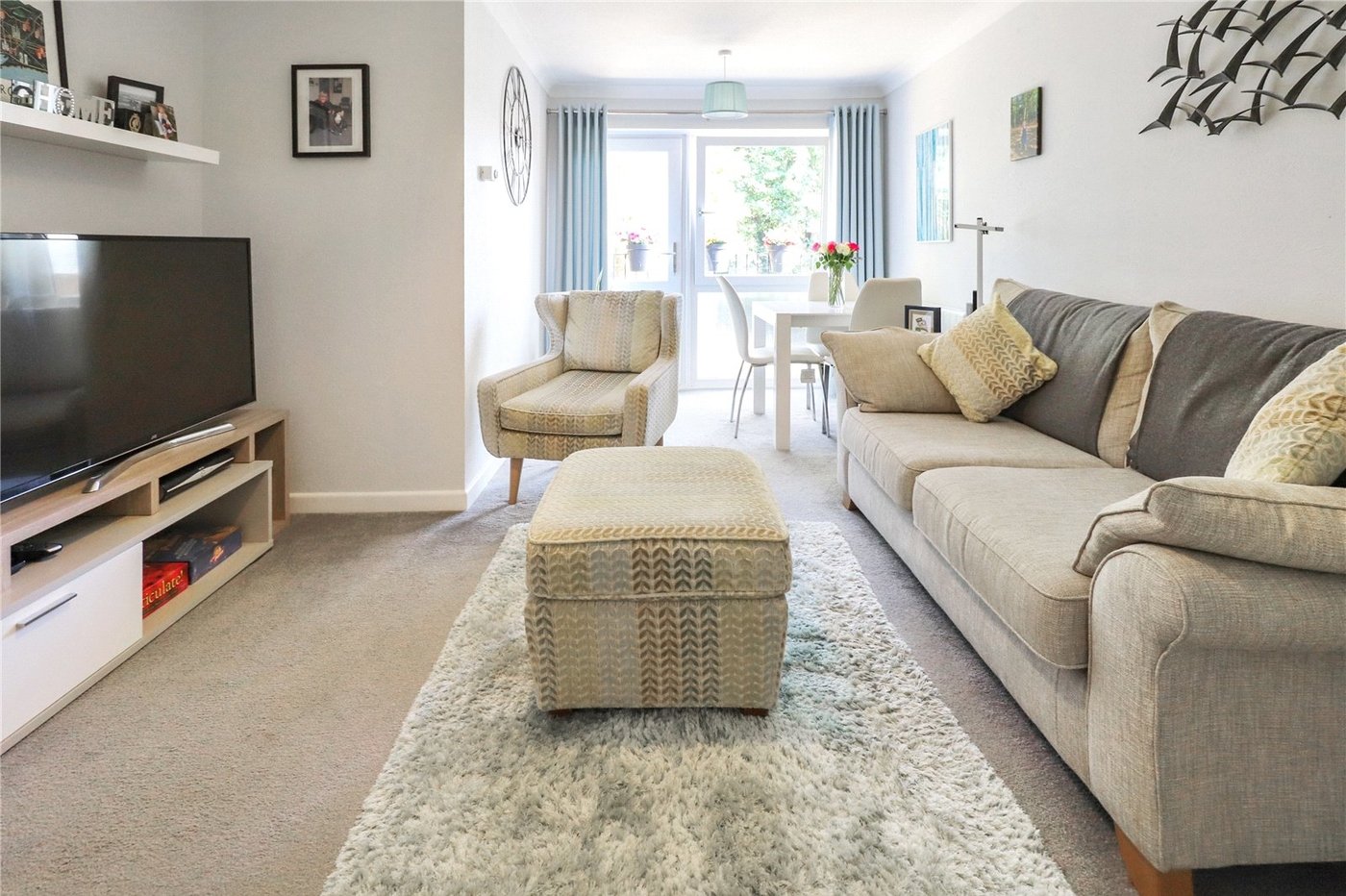 2 bedroom property for sale in Belvedere | Robinson Jackson