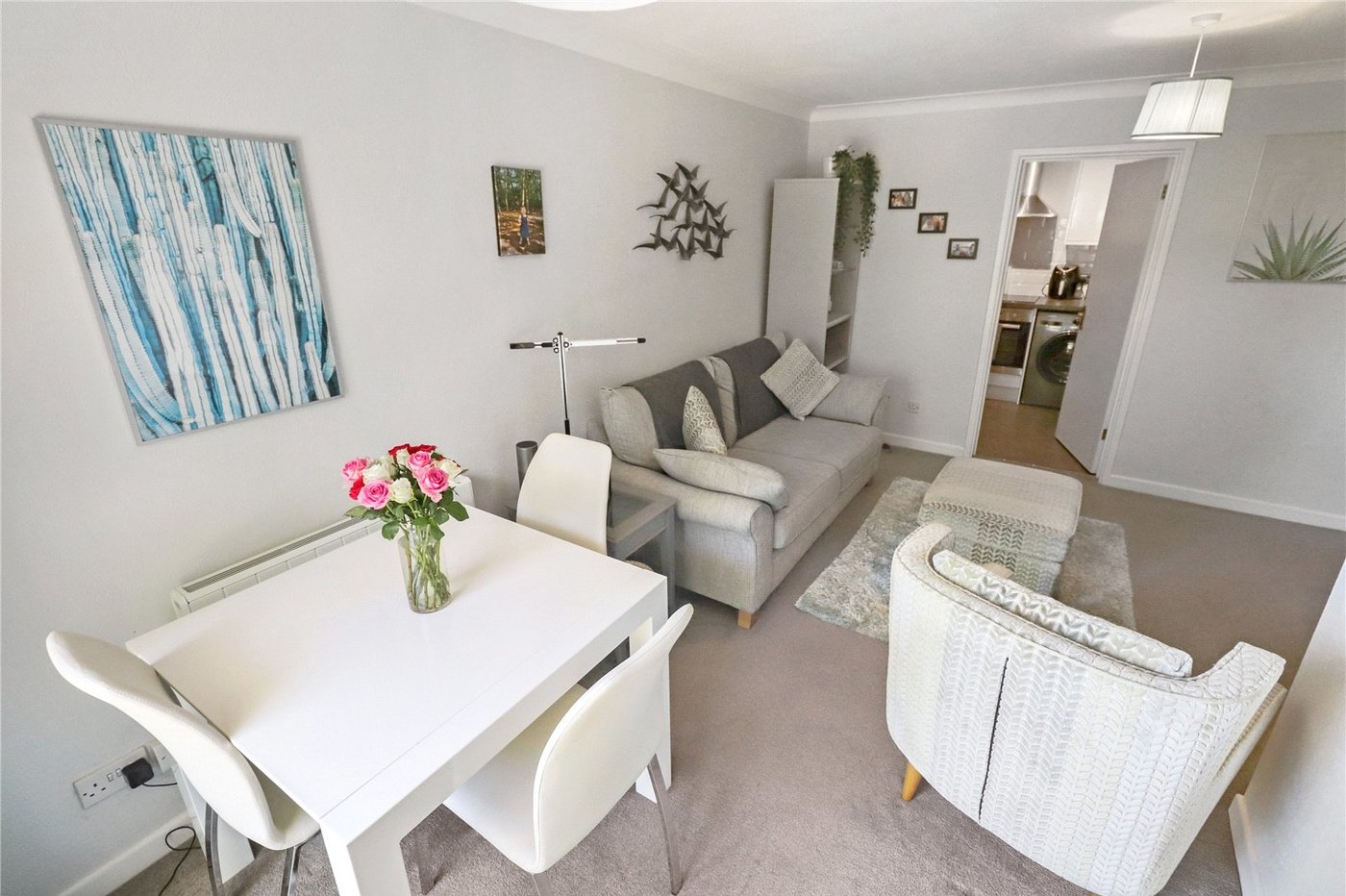 2 bedroom property for sale in Belvedere | Robinson Jackson