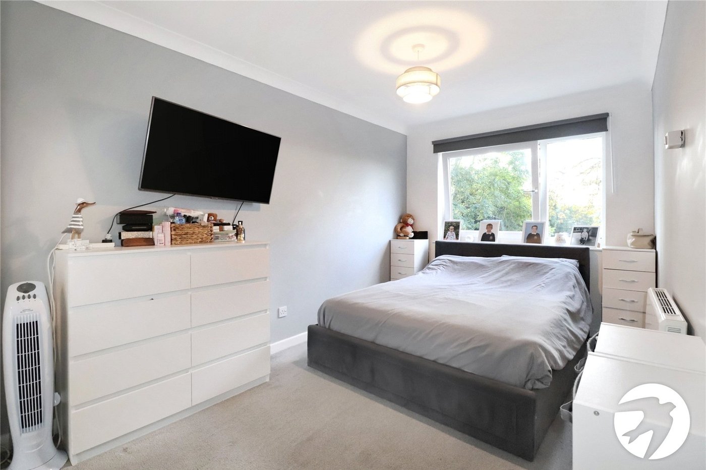 2 bedroom property for sale in Belvedere | Robinson Jackson