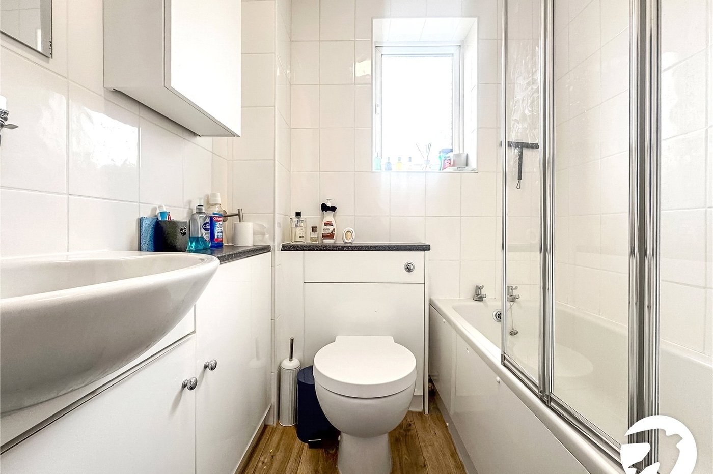 2 bedroom property for sale in Maidstone | Robinson Michael & Jackson