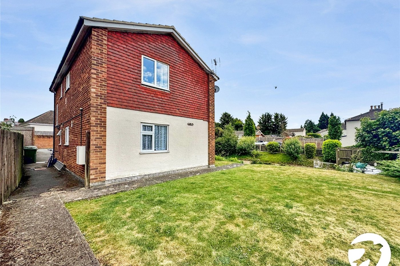 2 bedroom property for sale in Maidstone | Robinson Michael & Jackson