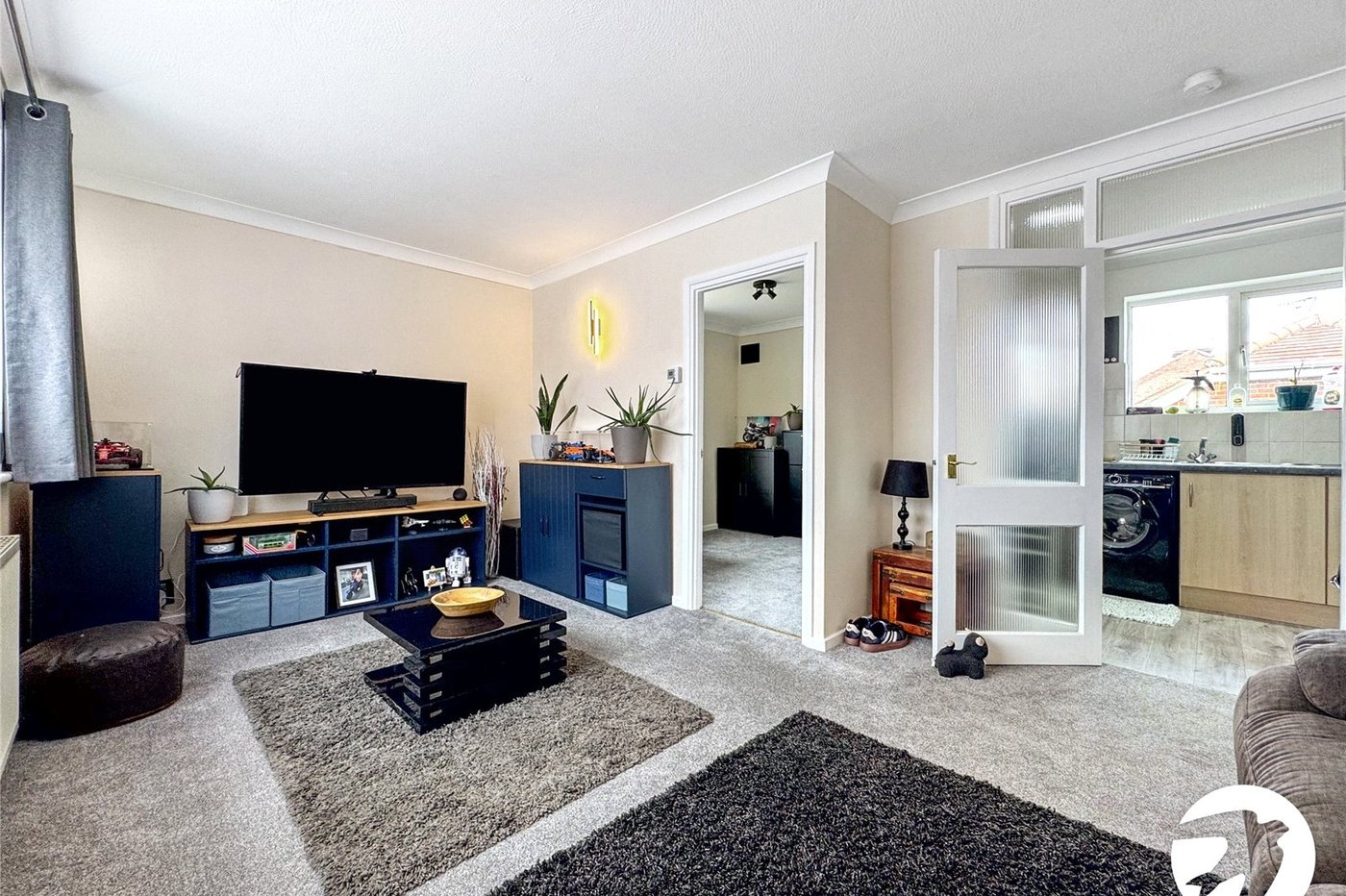2 bedroom property for sale in Maidstone | Robinson Michael & Jackson