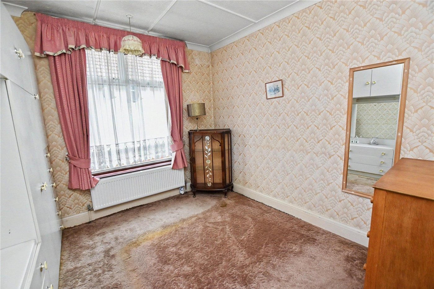 3 bedroom bungalow for sale in Bexleyheath | Robinson Jackson