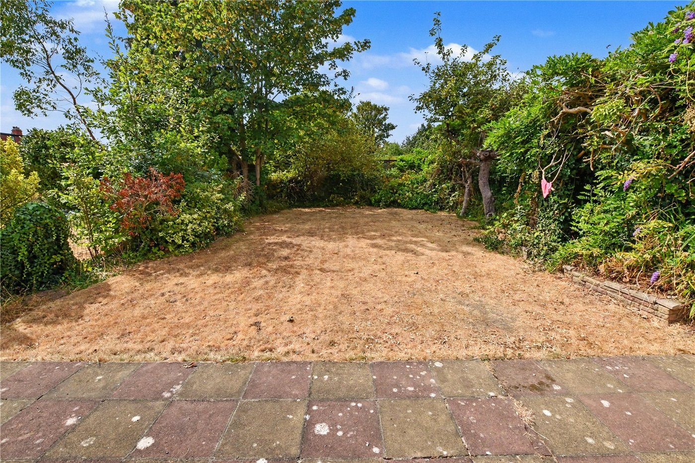 3 bedroom bungalow for sale in Bexleyheath | Robinson Jackson
