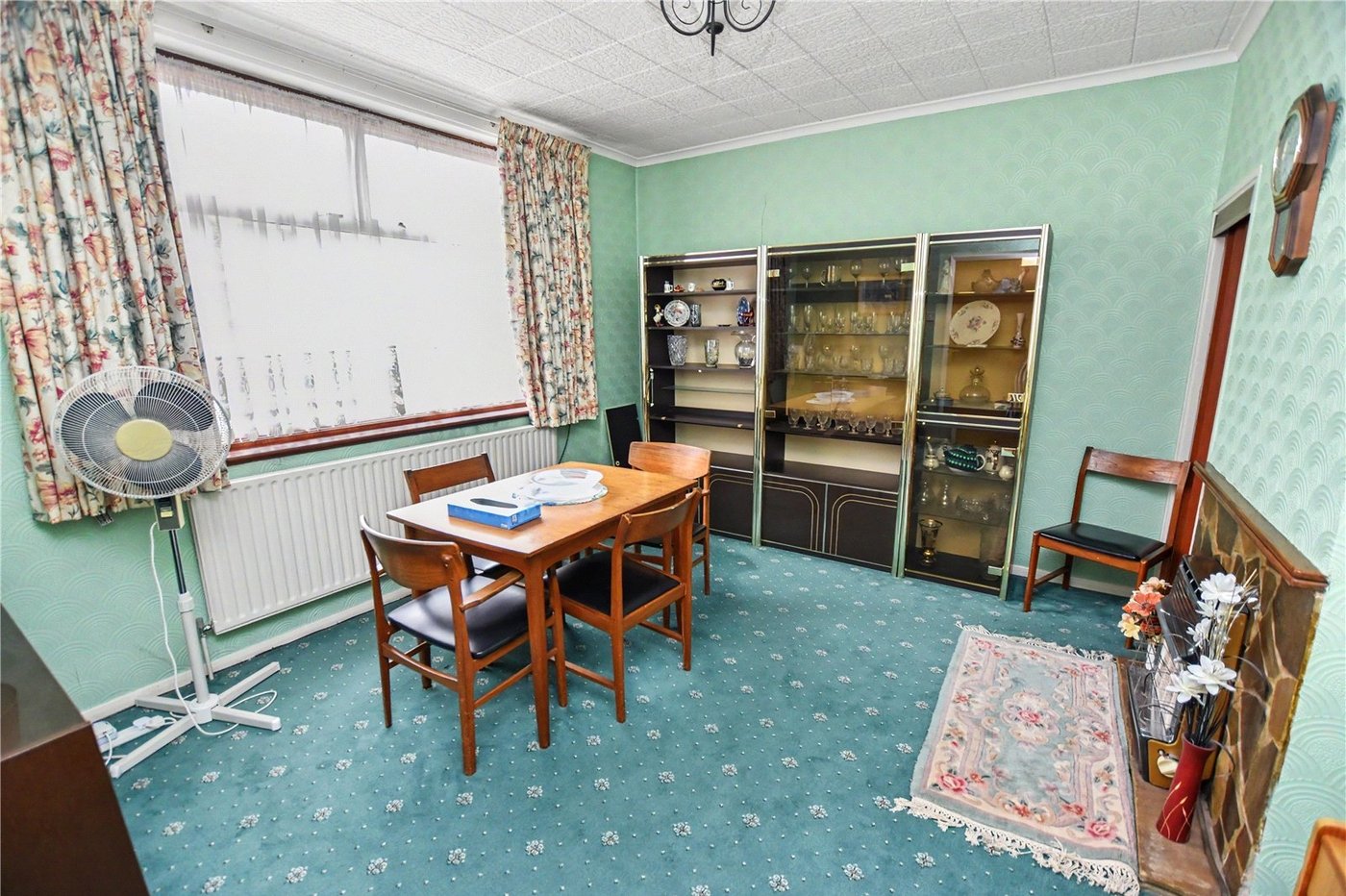 3 bedroom bungalow for sale in Bexleyheath | Robinson Jackson