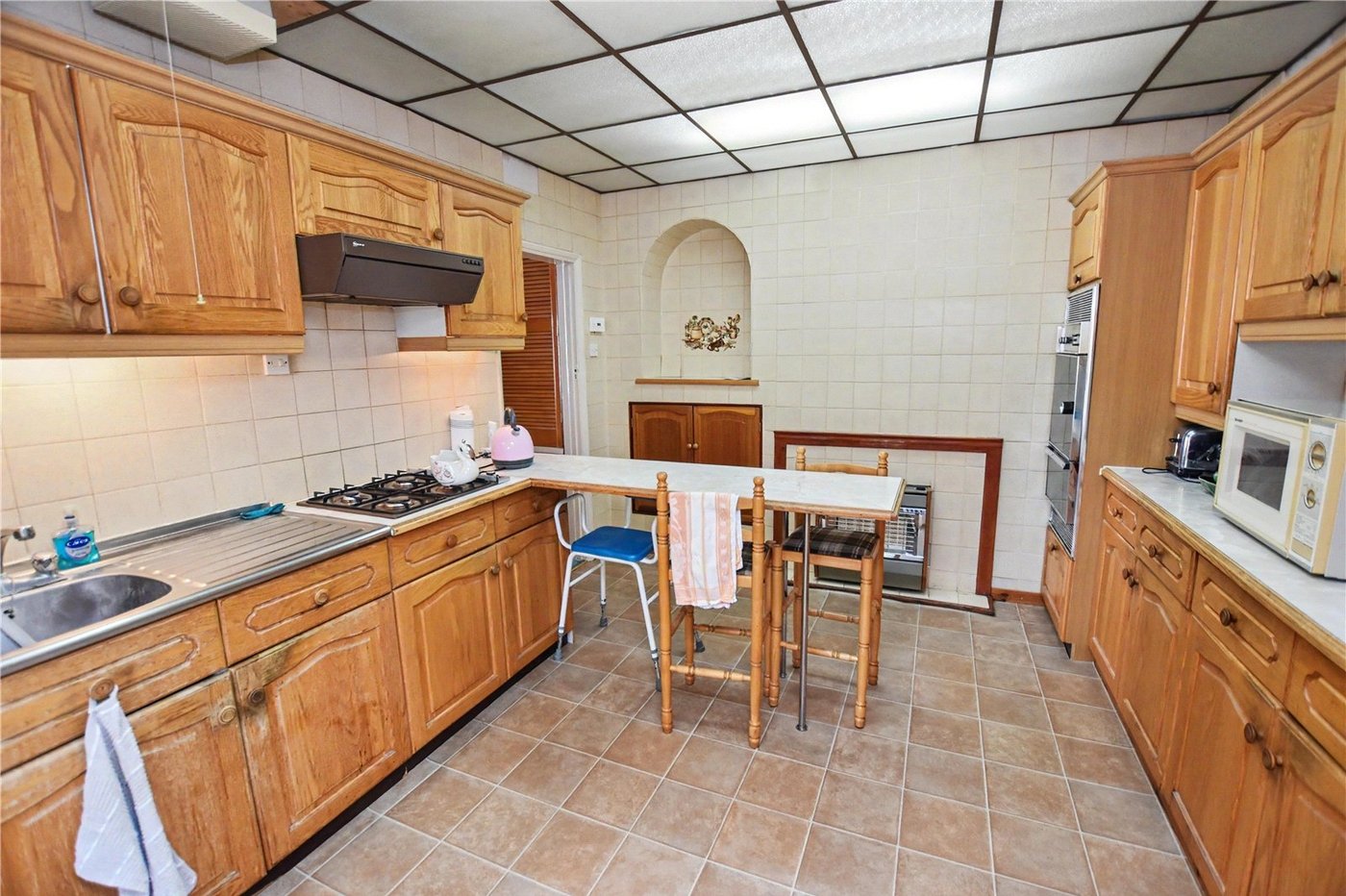 3 bedroom bungalow for sale in Bexleyheath | Robinson Jackson