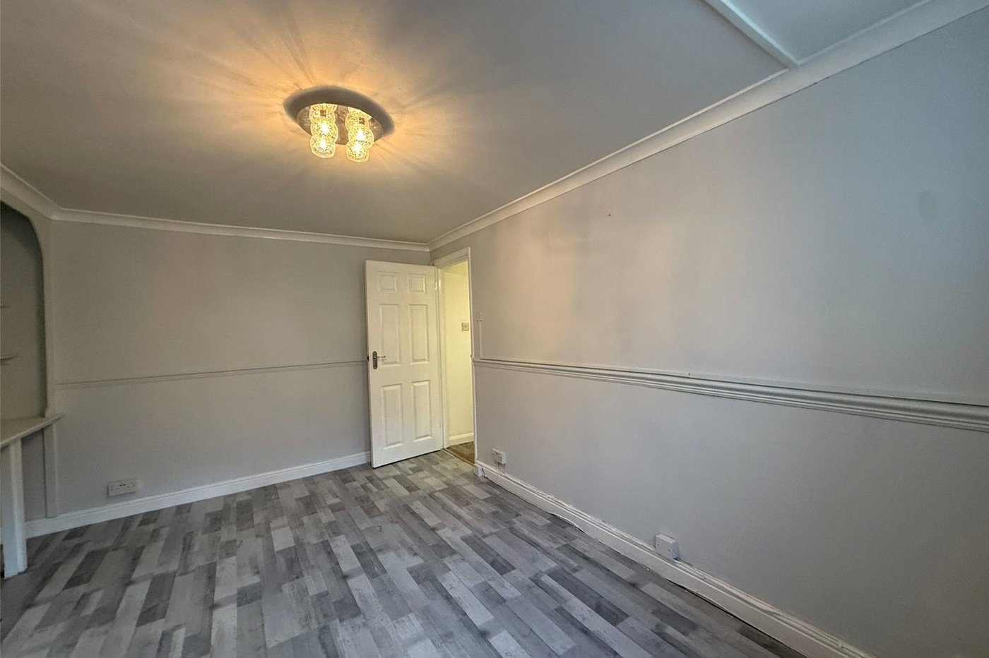 1 bedroom property for sale in Northfleet | Robinson Michael & Jackson