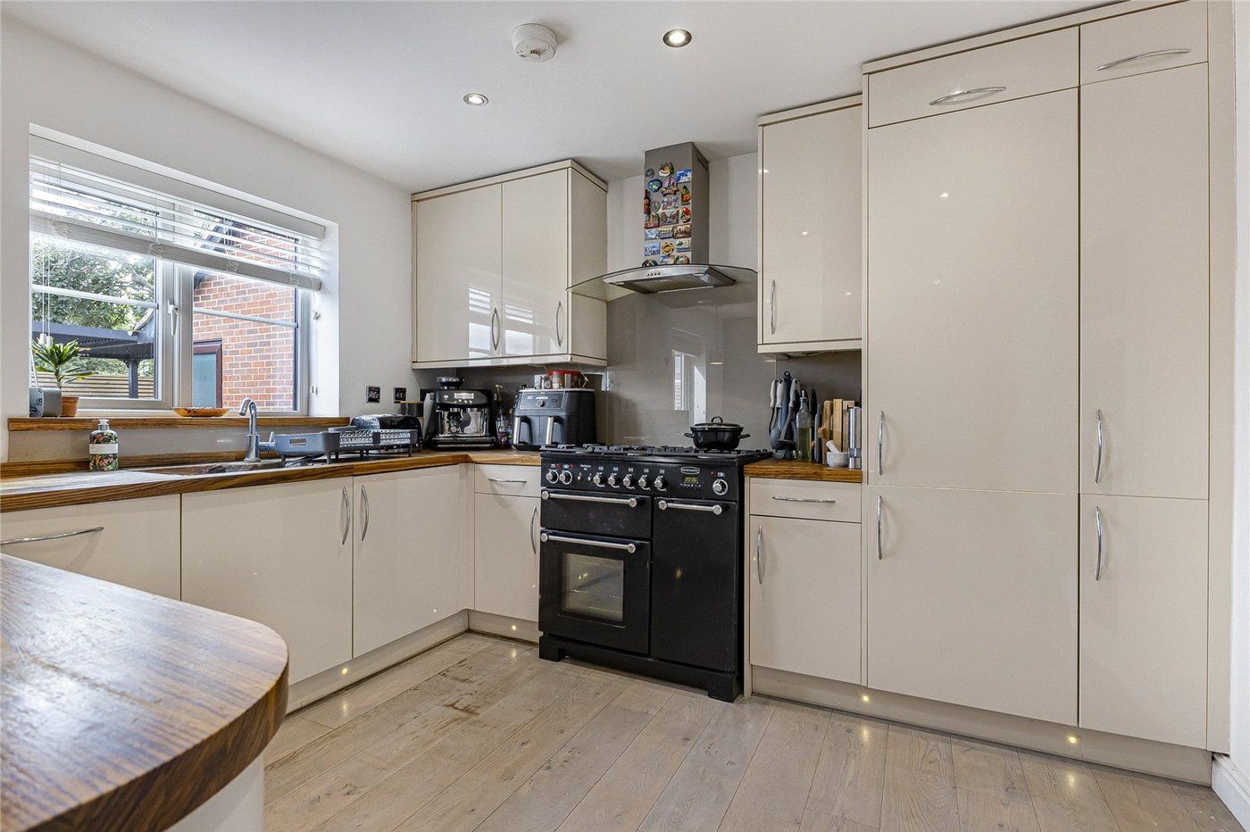 4 bedroom house for sale in Greenhithe | Robinson Jackson