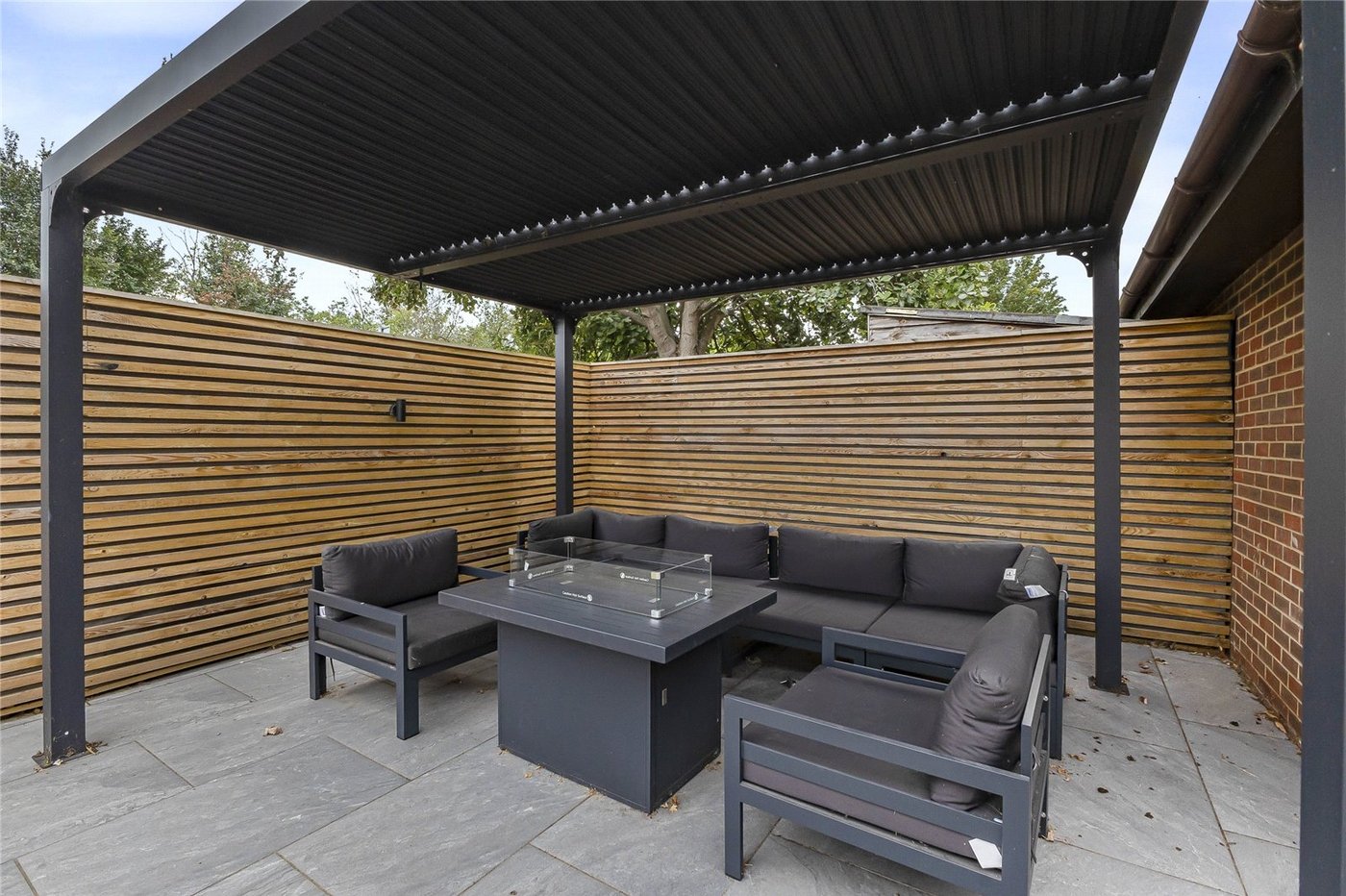 4 bedroom house for sale in Greenhithe | Robinson Jackson