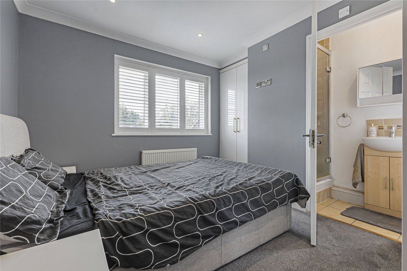 4 bedroom house for sale in Greenhithe | Robinson Jackson